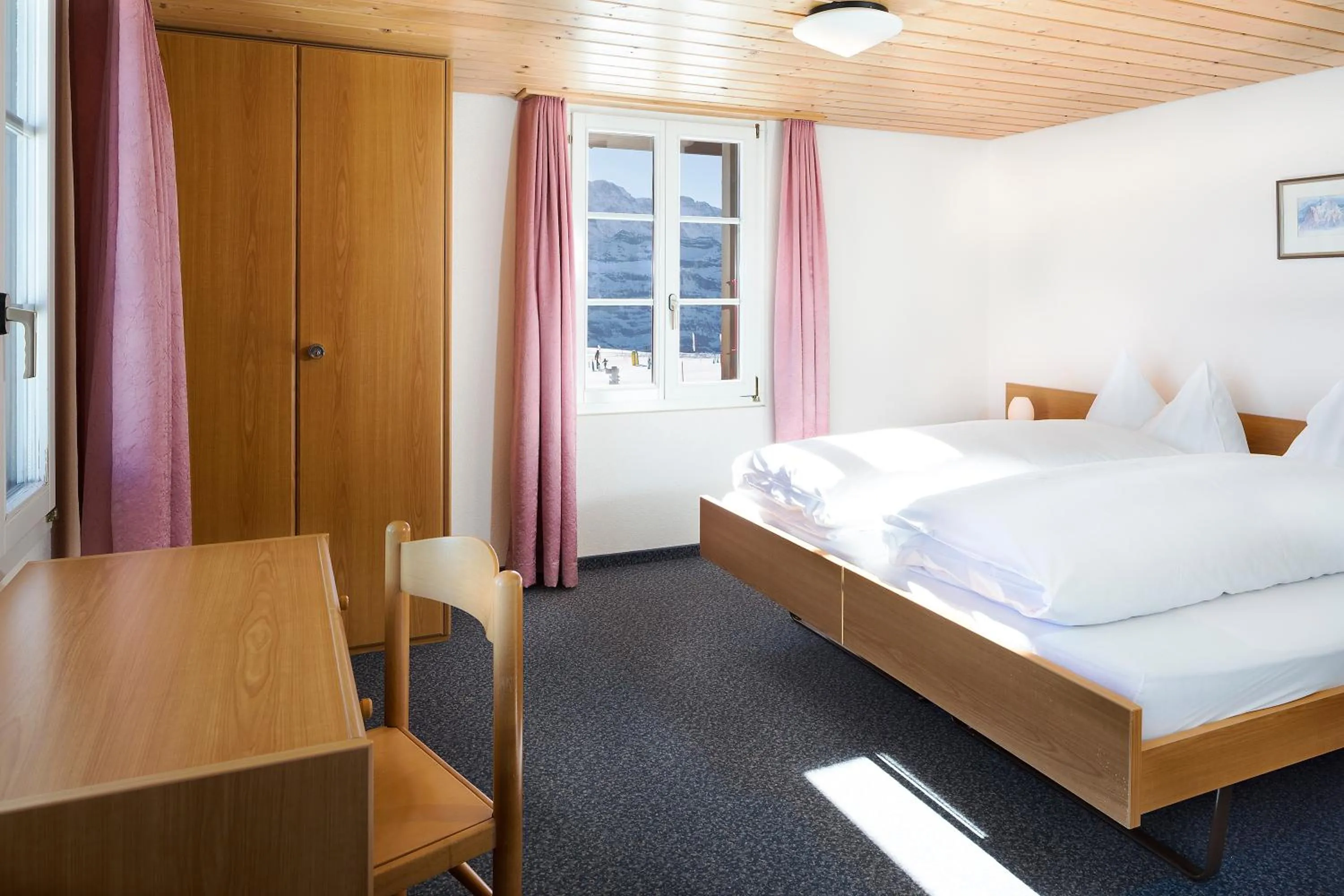 Photo of the whole room in Berghaus Männlichen