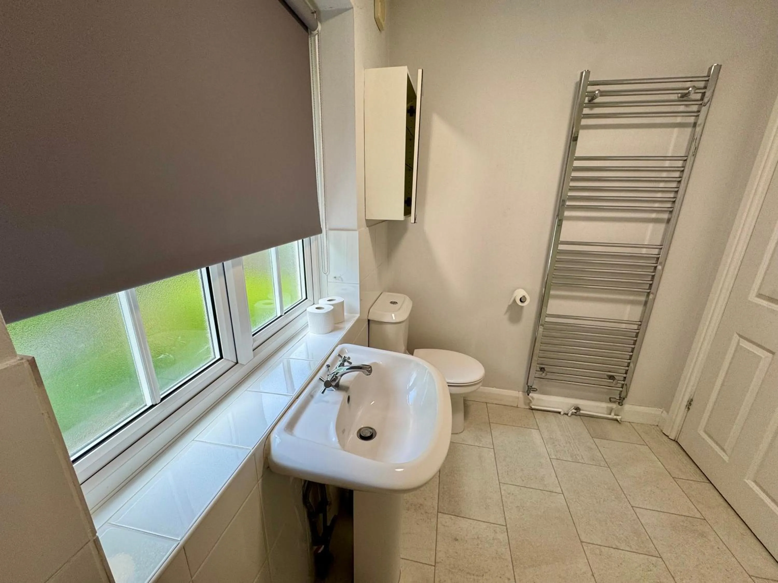 Brentwood Hotel & Apartments