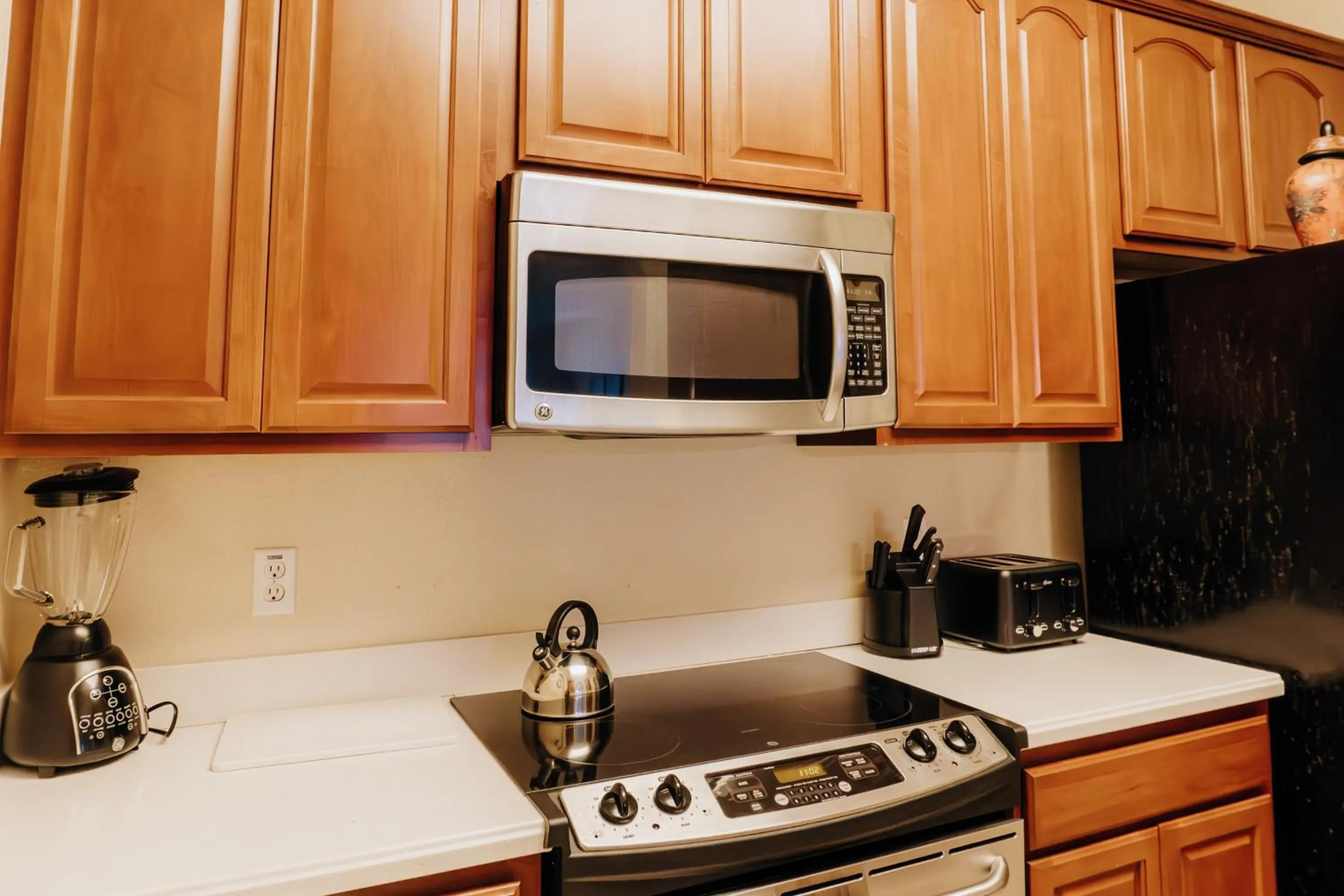Coffee/tea facilities in Vista Cay Inn