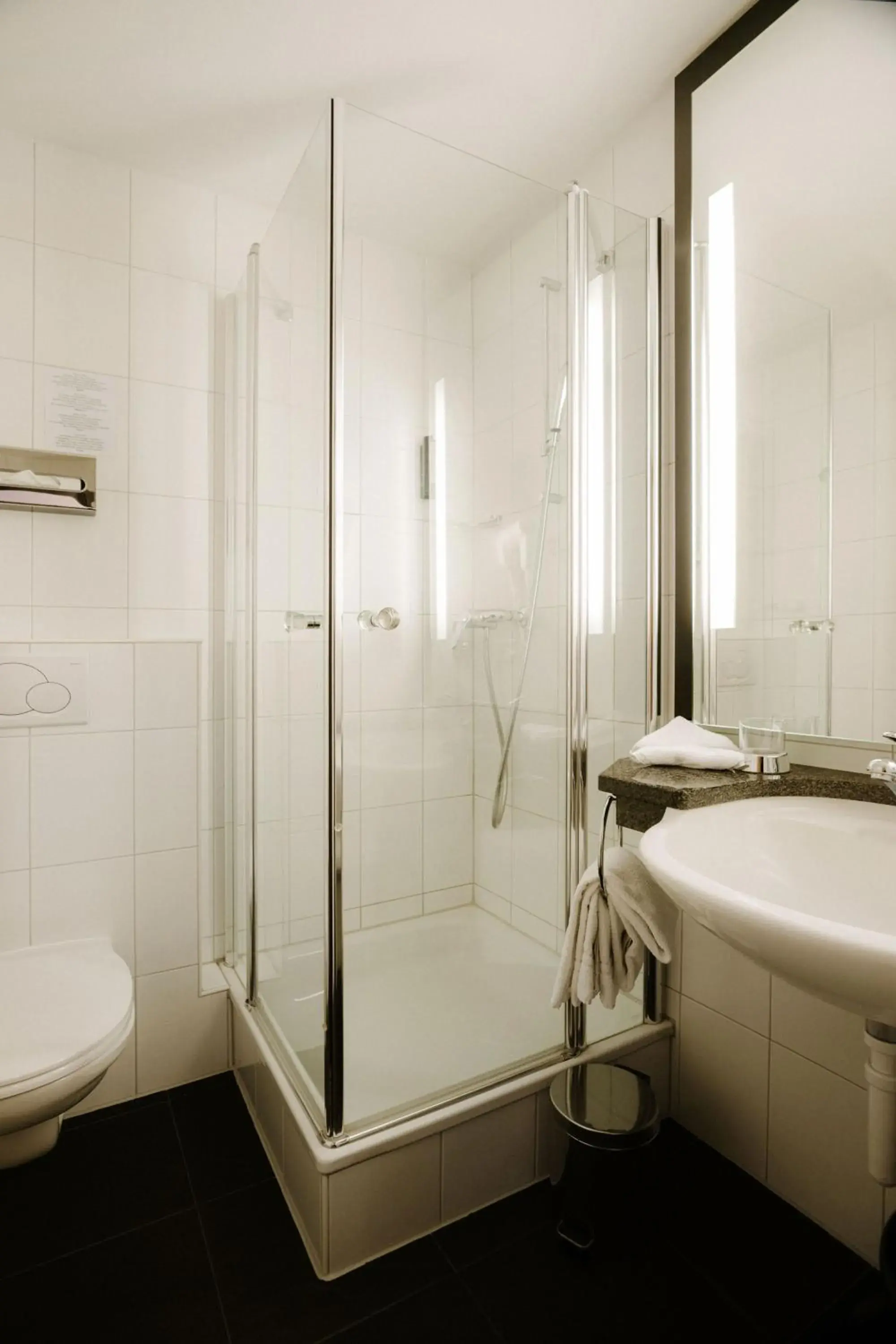 Comfort Single Room in Alpine Hotel Perren Comfort Single Room in Alpine Hotel Perren