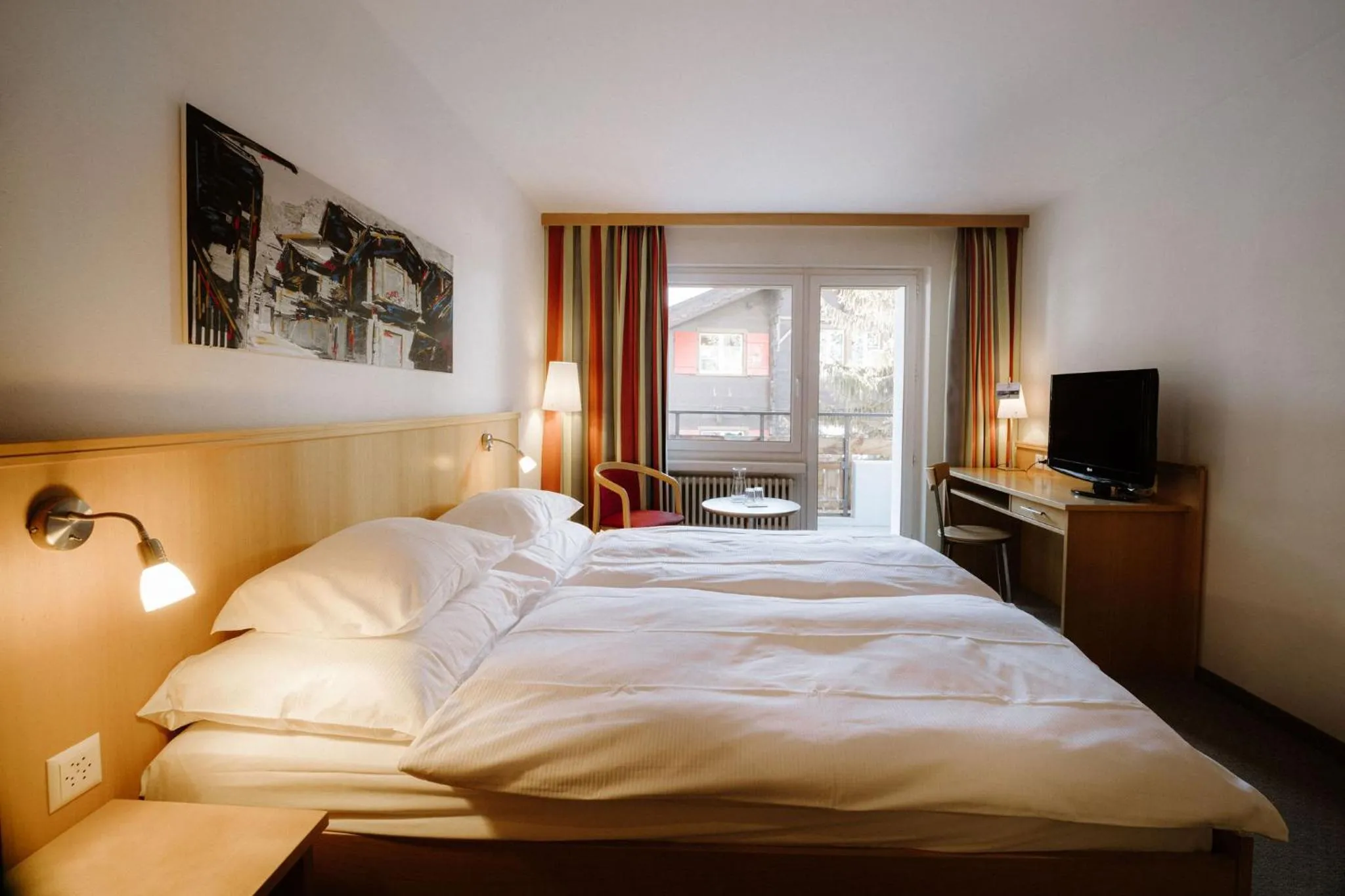 TV and multimedia, Bed in Alpine Hotel Perren