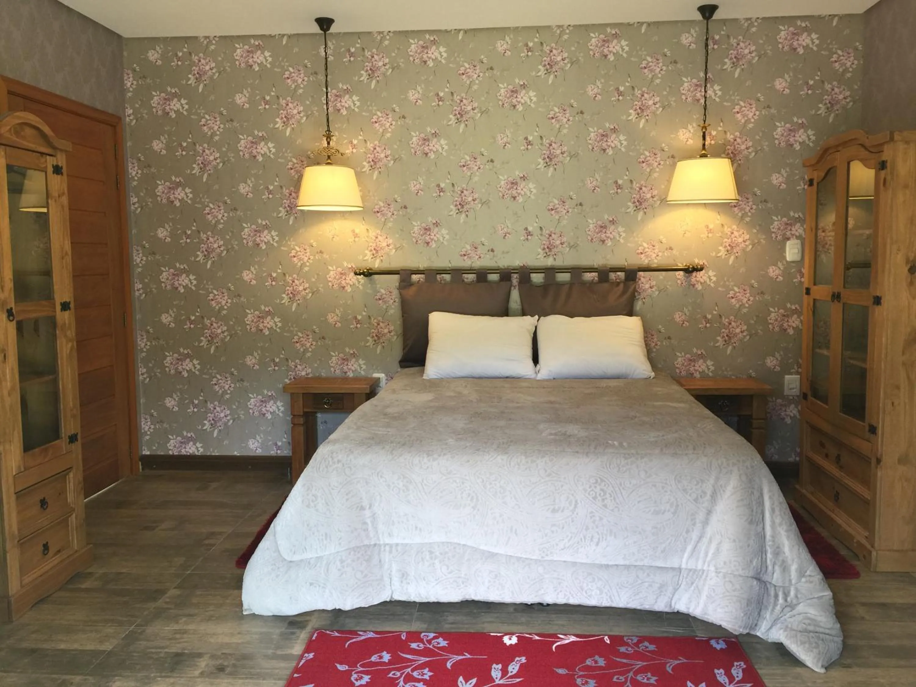 Photo of the whole room in Refúgio Vila Franca Del Bierzo
