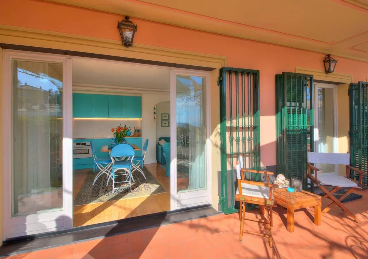 Kitchen or kitchenette in Villa Mares - sea view, free garage