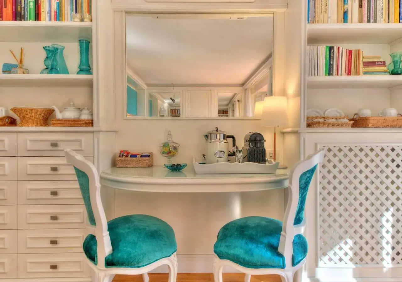 Two-Bedroom Apartment in Villa Mares - sea view, free garage Two-Bedroom Apartment in Villa Mares - sea view, free garage