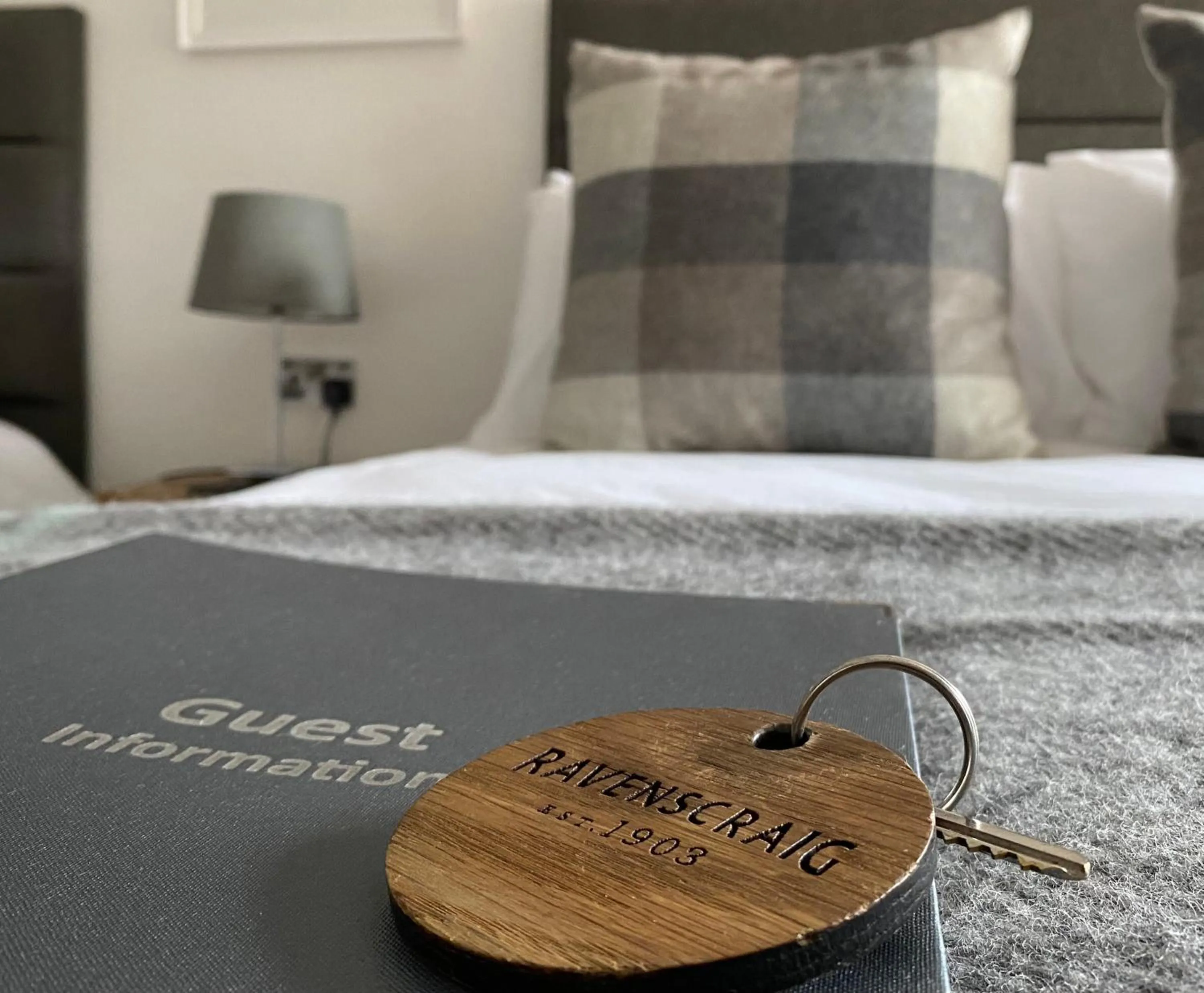 Bed in Ravenscraig Guest House