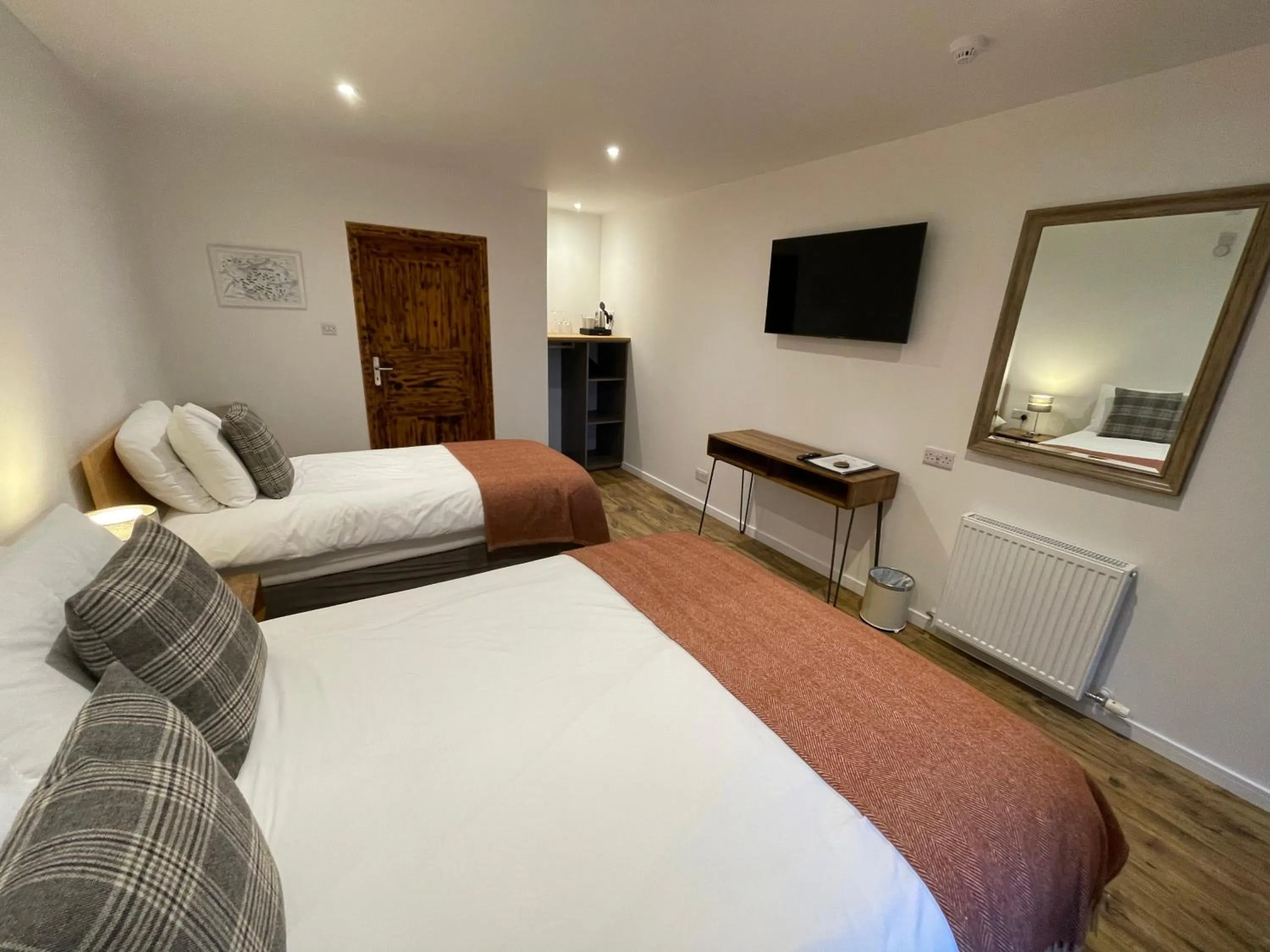 Bed in Ravenscraig Guest House