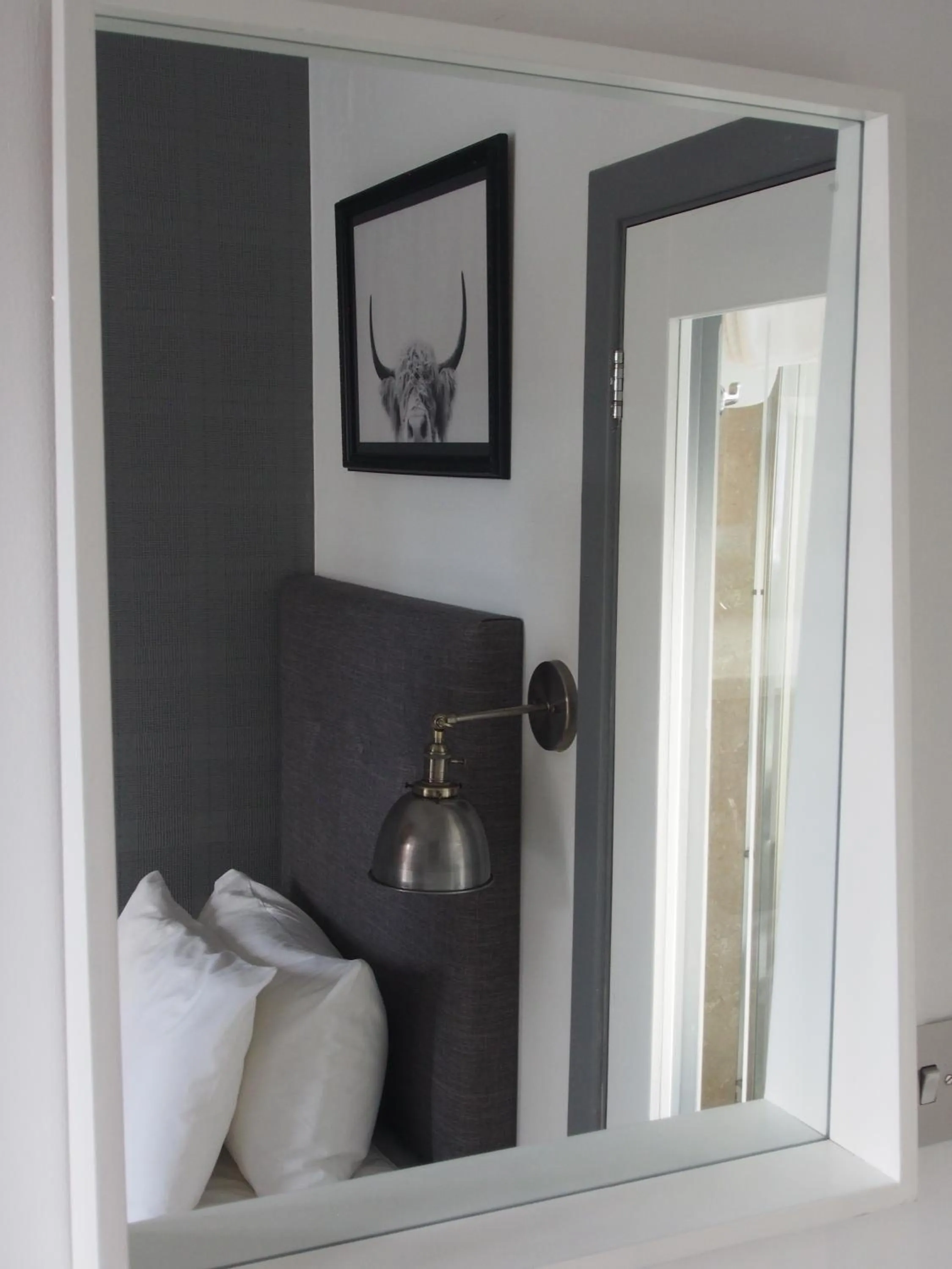 Bed in Ravenscraig Guest House