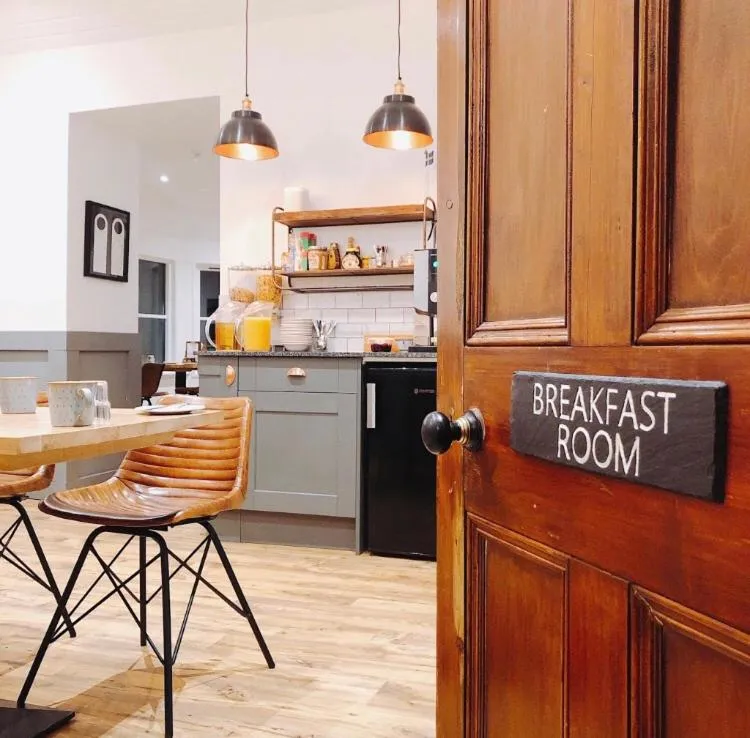 Dining area in Ravenscraig Guest House