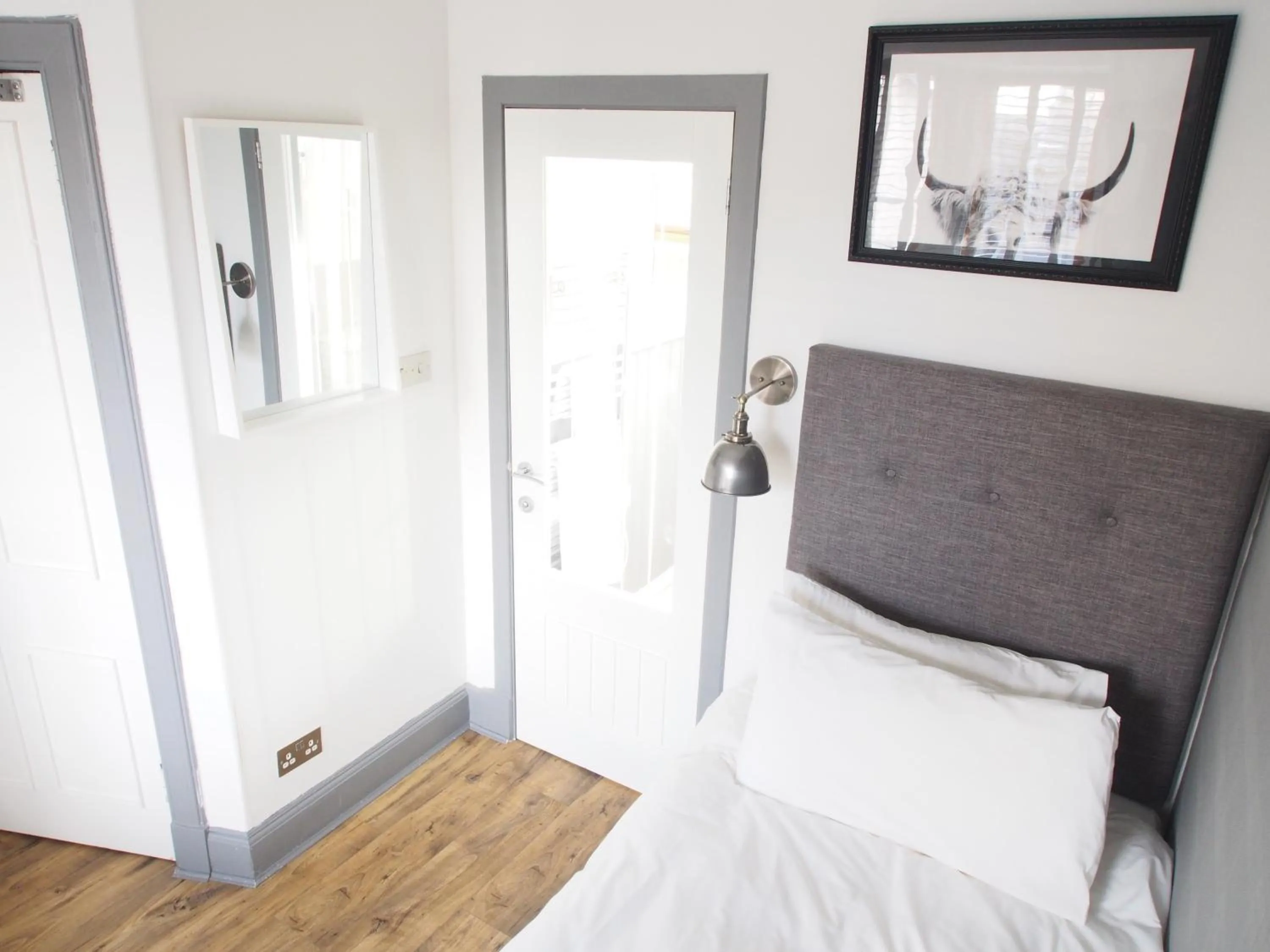 Bed in Ravenscraig Guest House