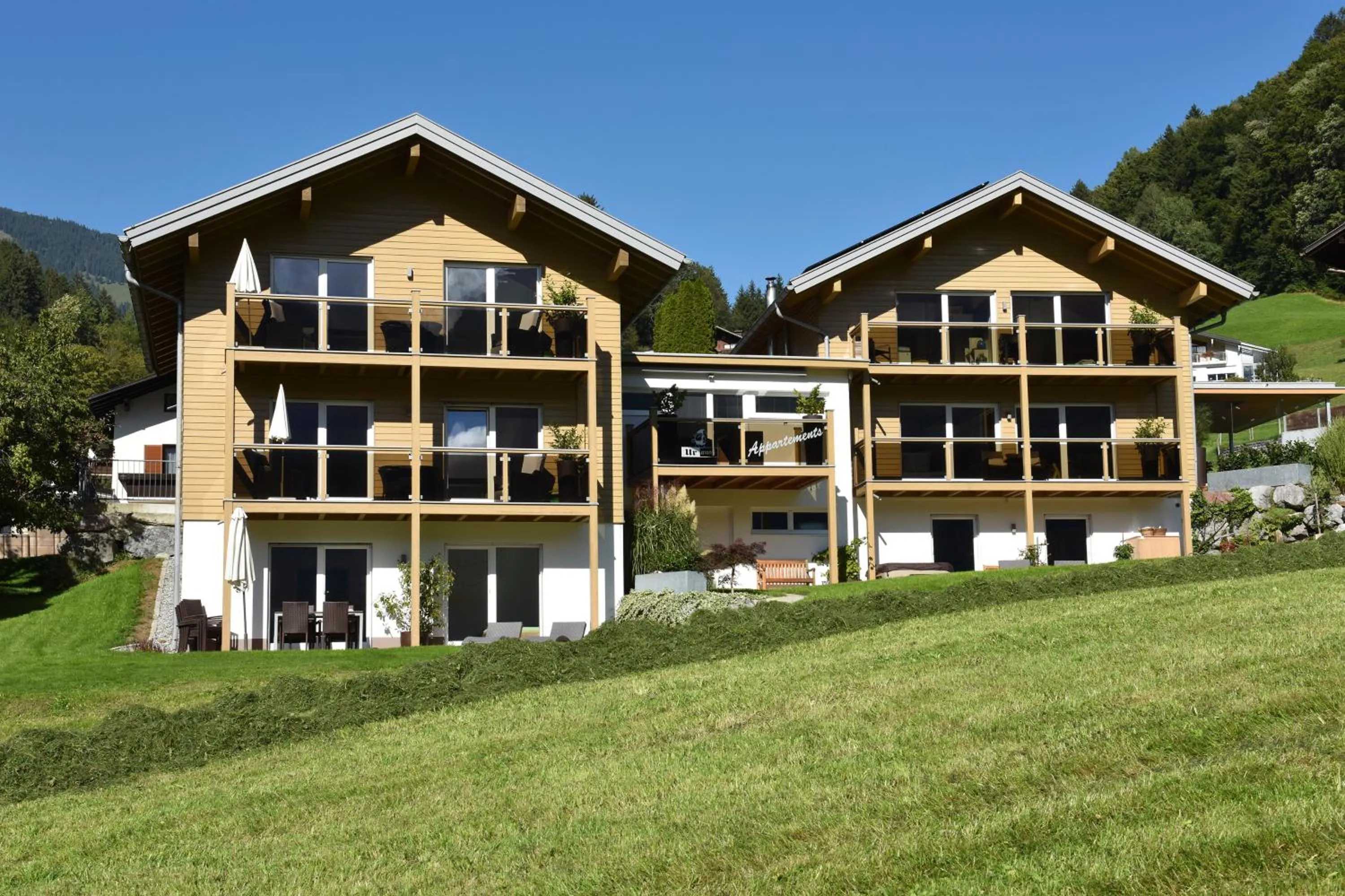 Appartments Urmonti