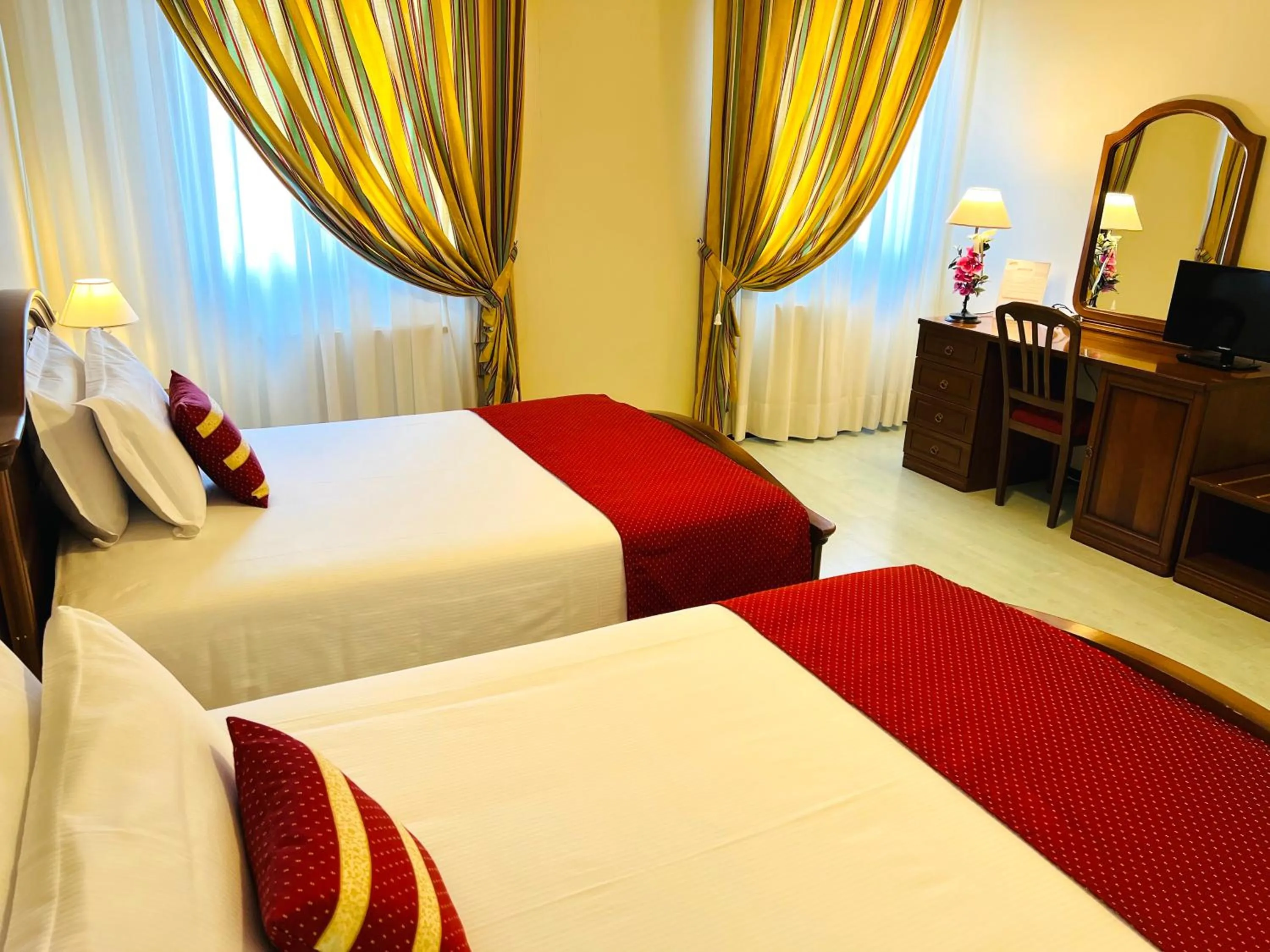 Bedroom, Bed in Albergo Italia