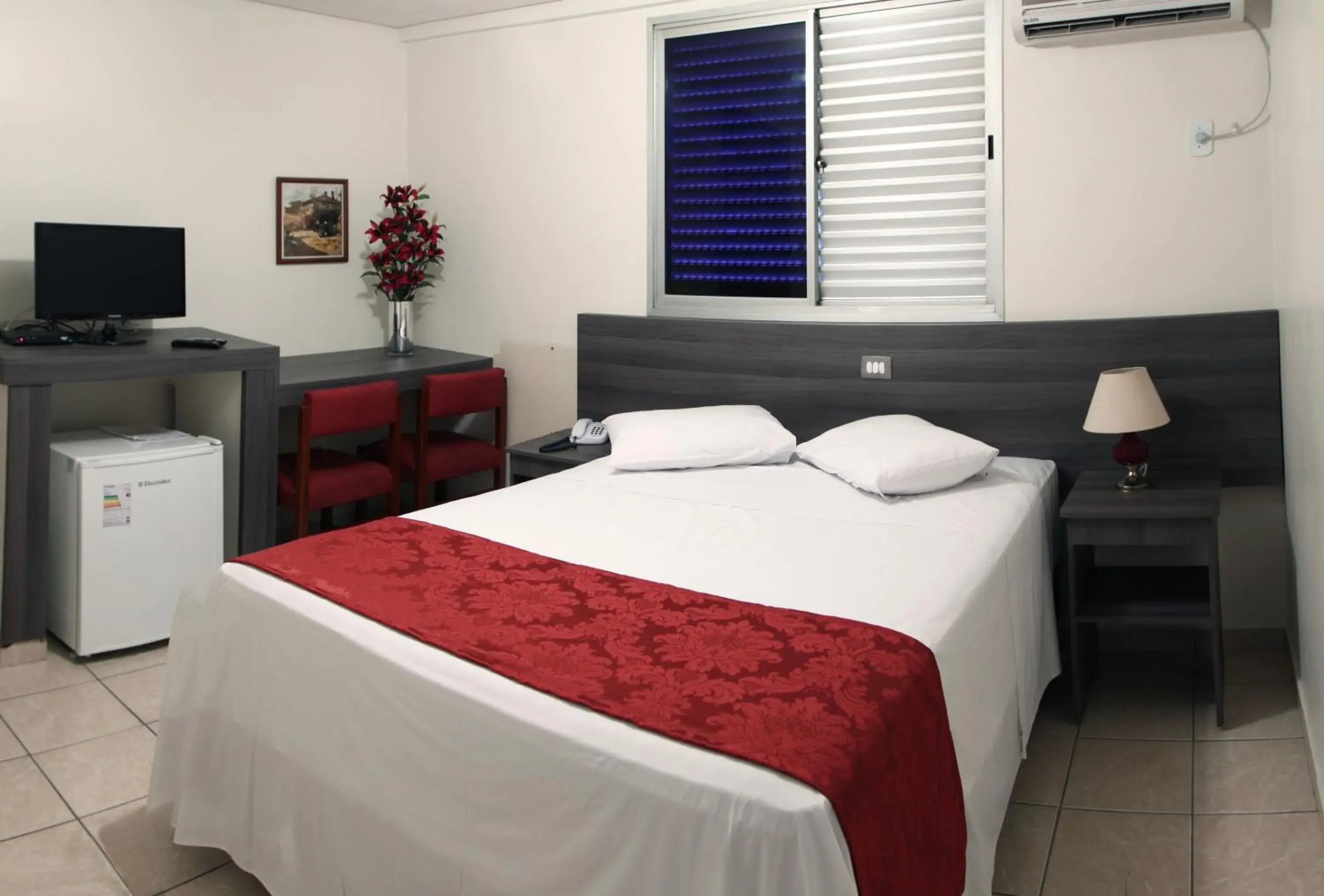 Single Room in Oft Garden hotel Single Room in Oft Garden hotel