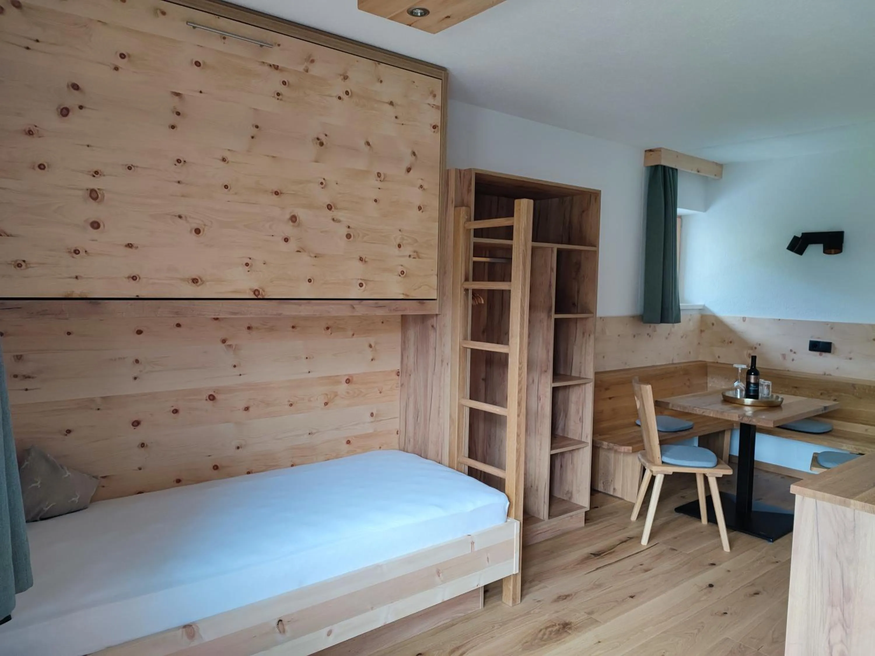 Bed in Apart Hotel Ideal