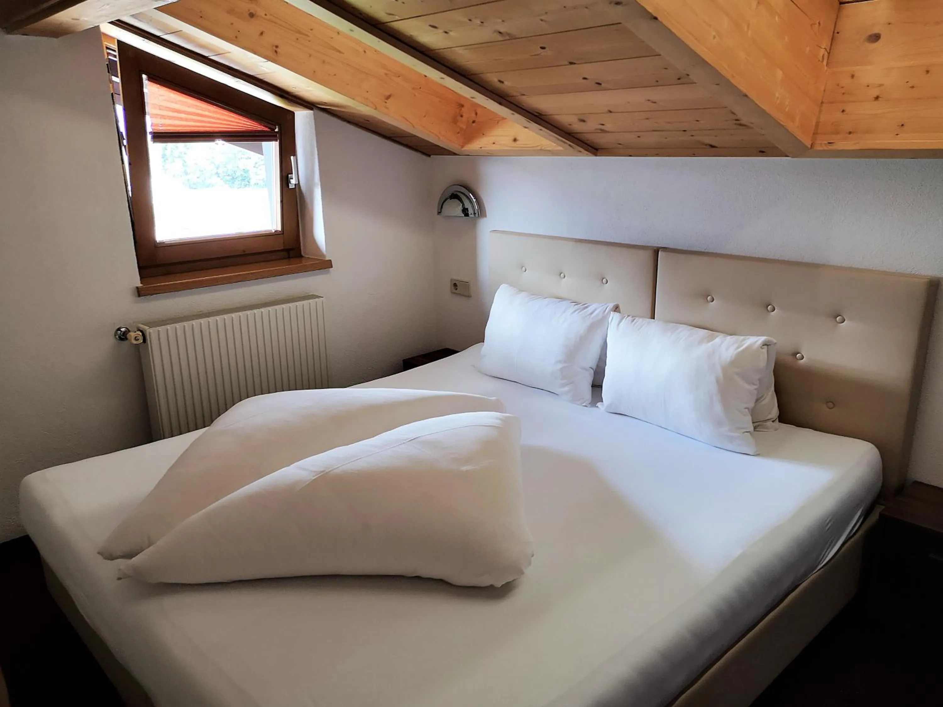 Bed in Apart Hotel Ideal