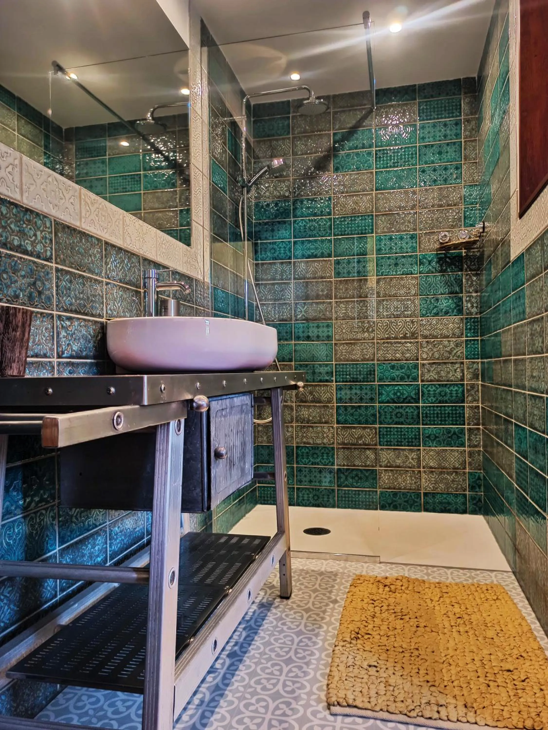 Bathroom in Ô Rêves Ailleurs