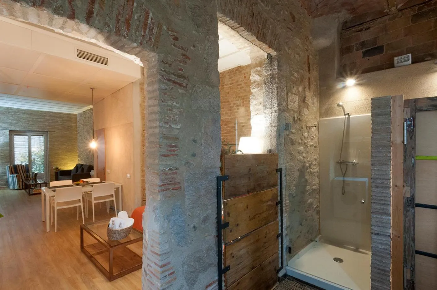 Bathroom in Onyar apartments Rambla de la llibertat 27