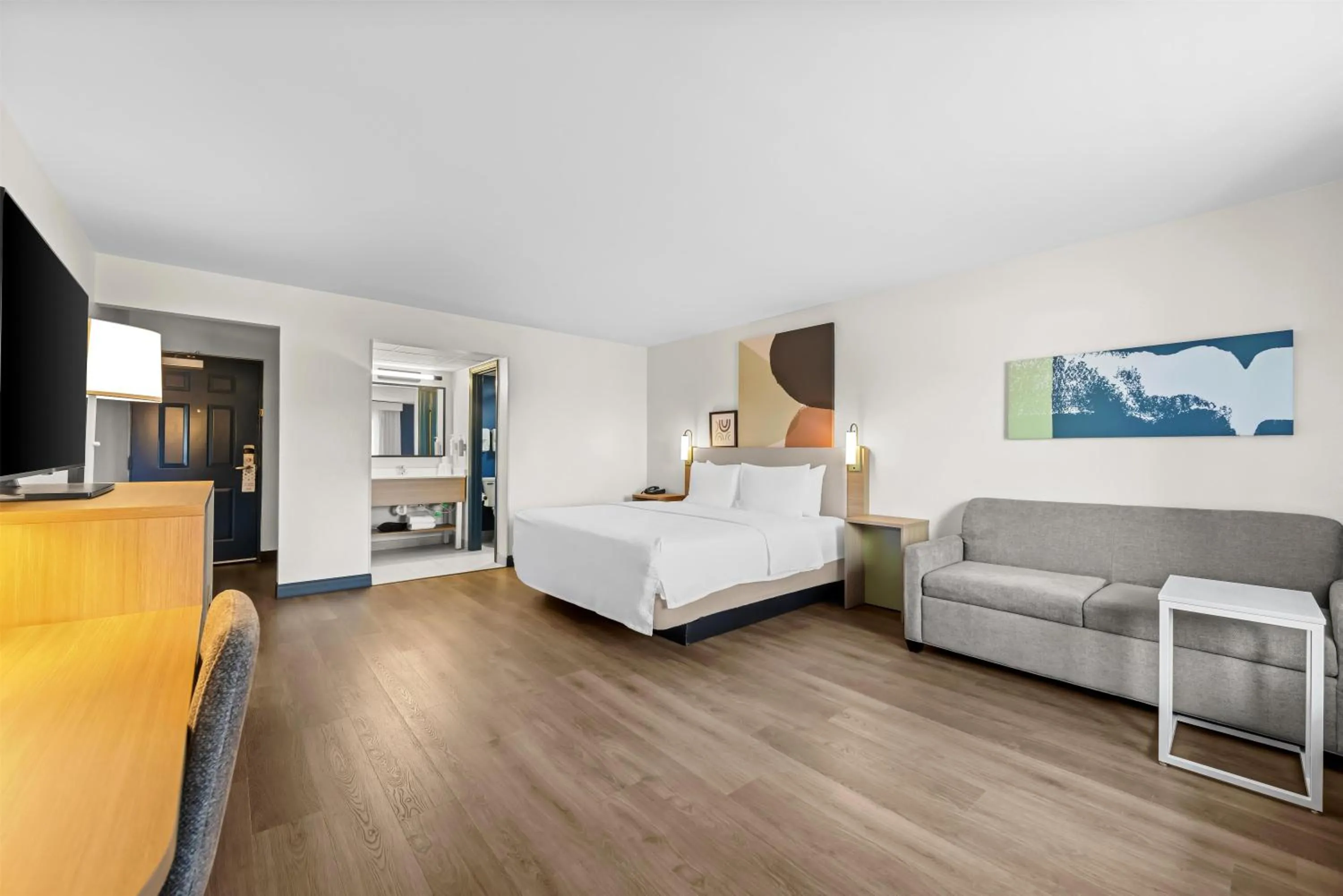 Bed in Spark by Hilton Kodak