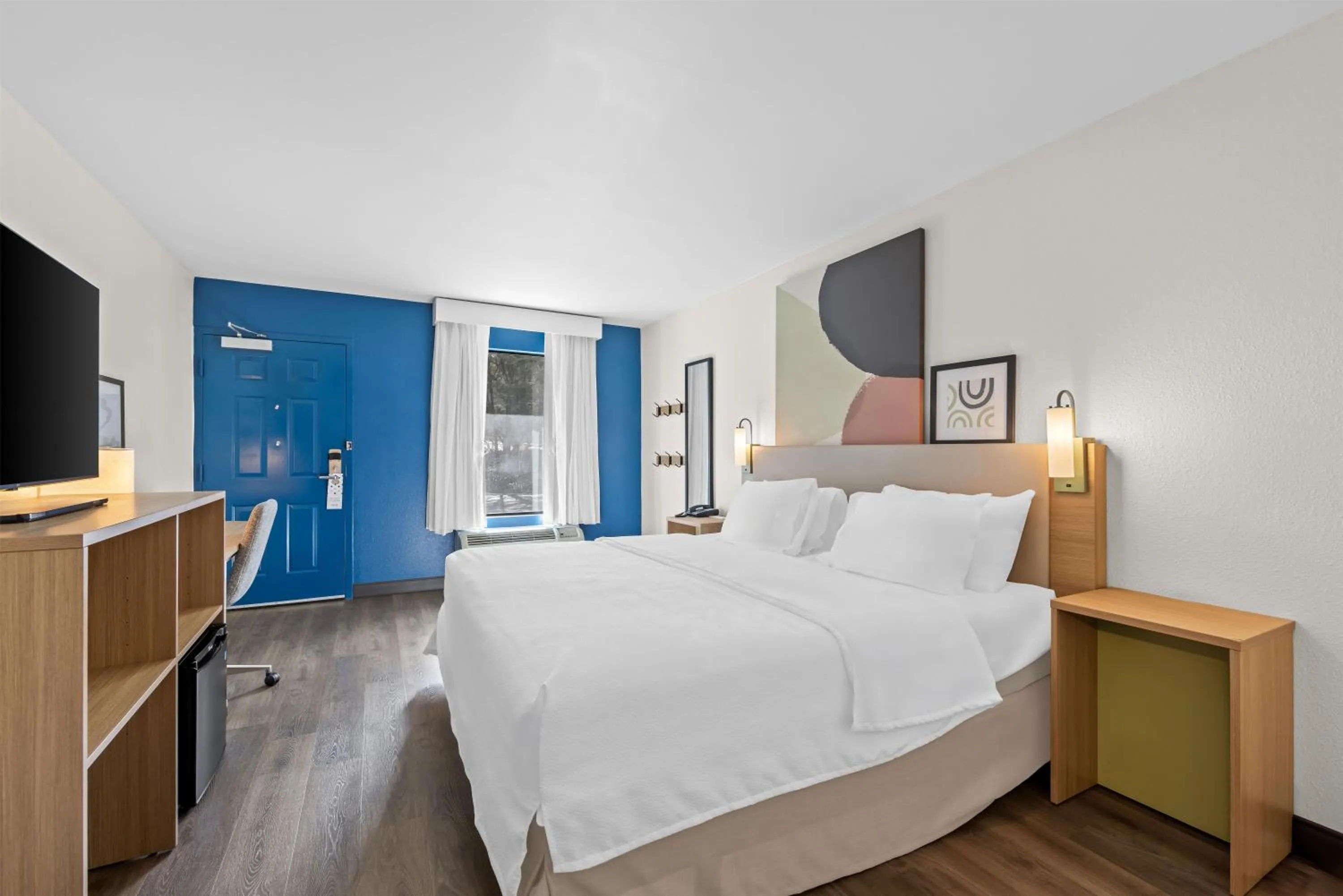 Bed in Spark by Hilton Kodak
