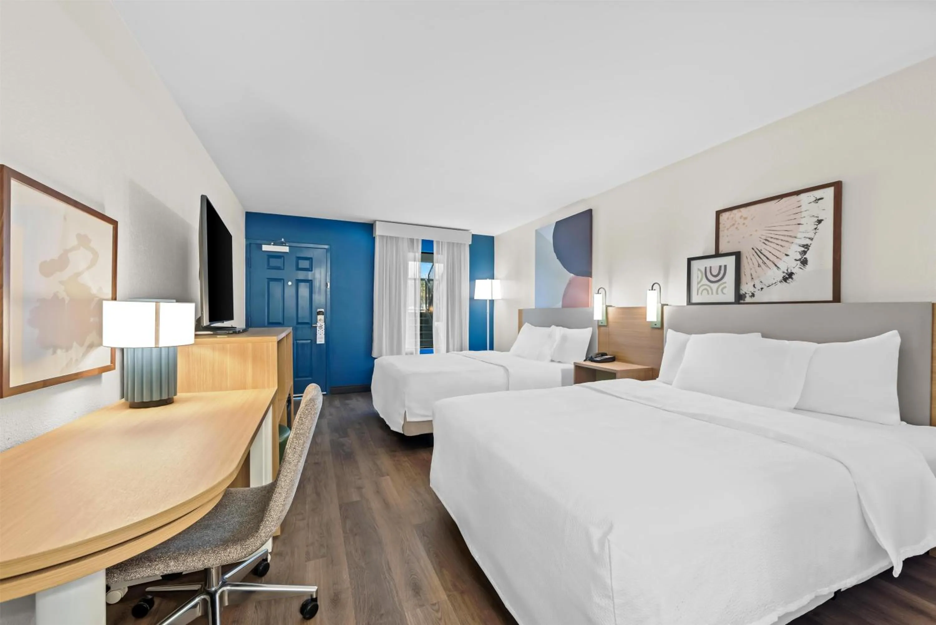Bed in Spark by Hilton Kodak