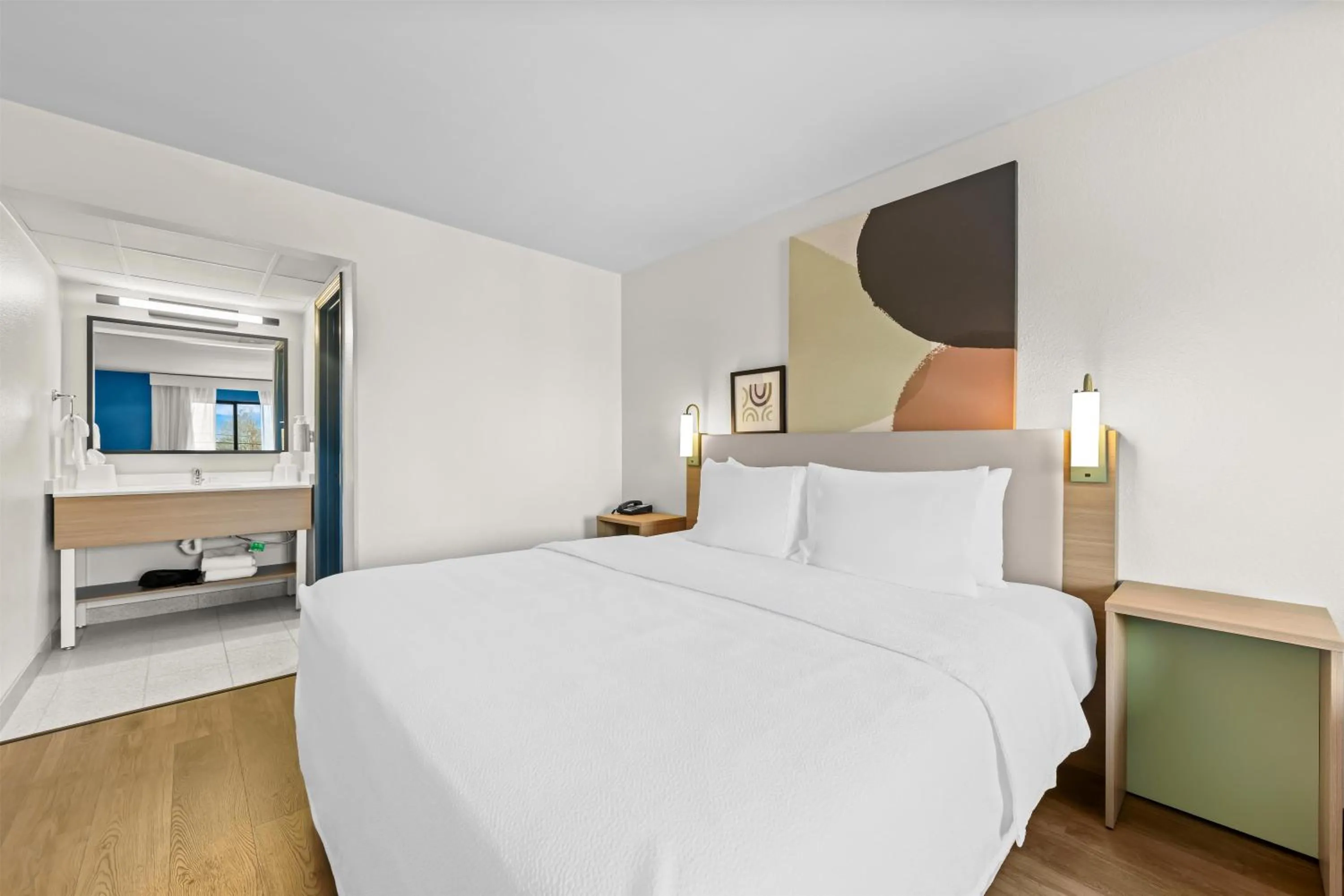 Bed in Spark by Hilton Kodak