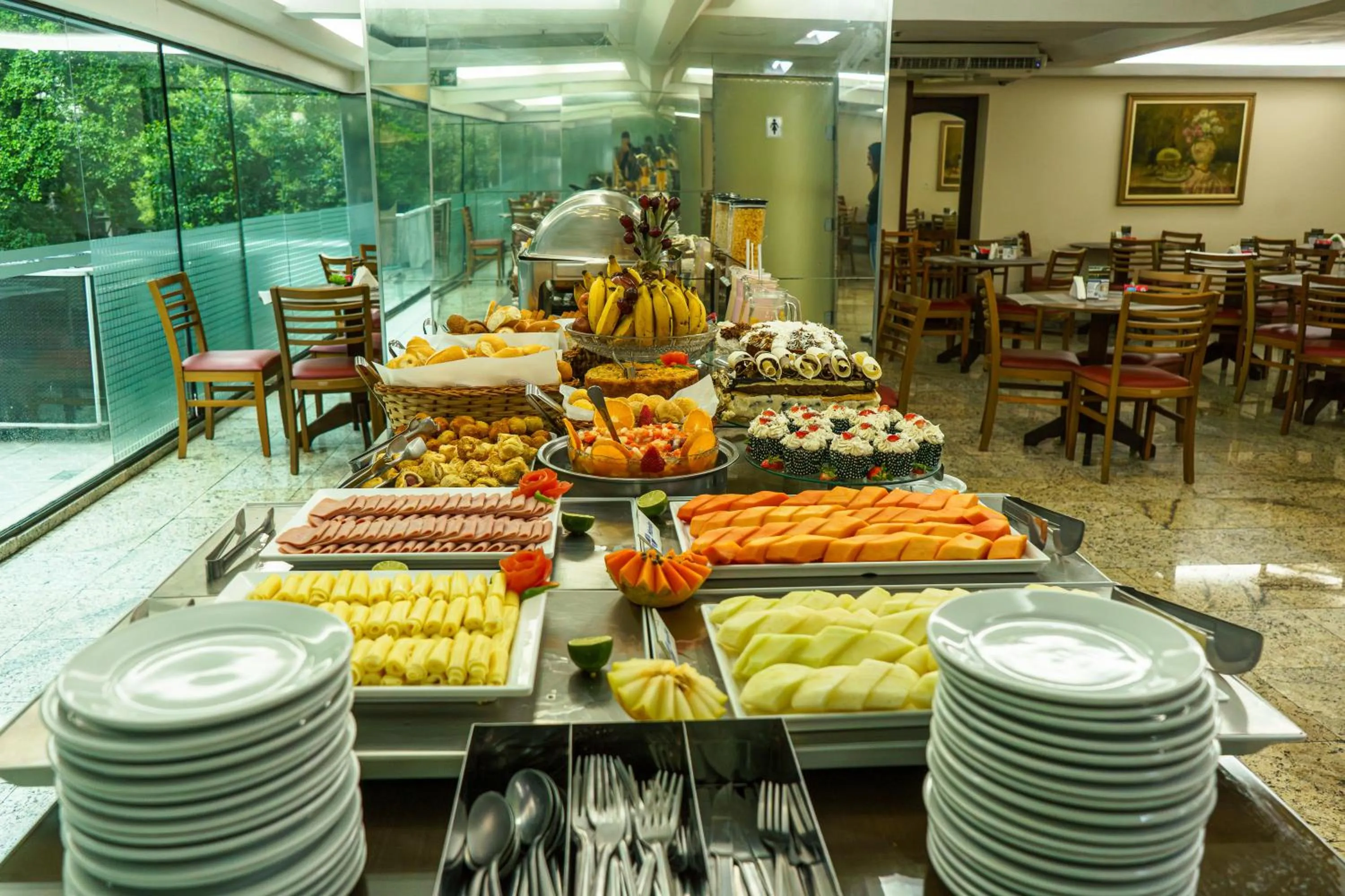Continental breakfast in Hotel Dan Inn Express Porto Alegre by Nacional Inn -Próximo à Arena do Grêmio, Parque Harmonia e Réveillon na Orla do Guaíba