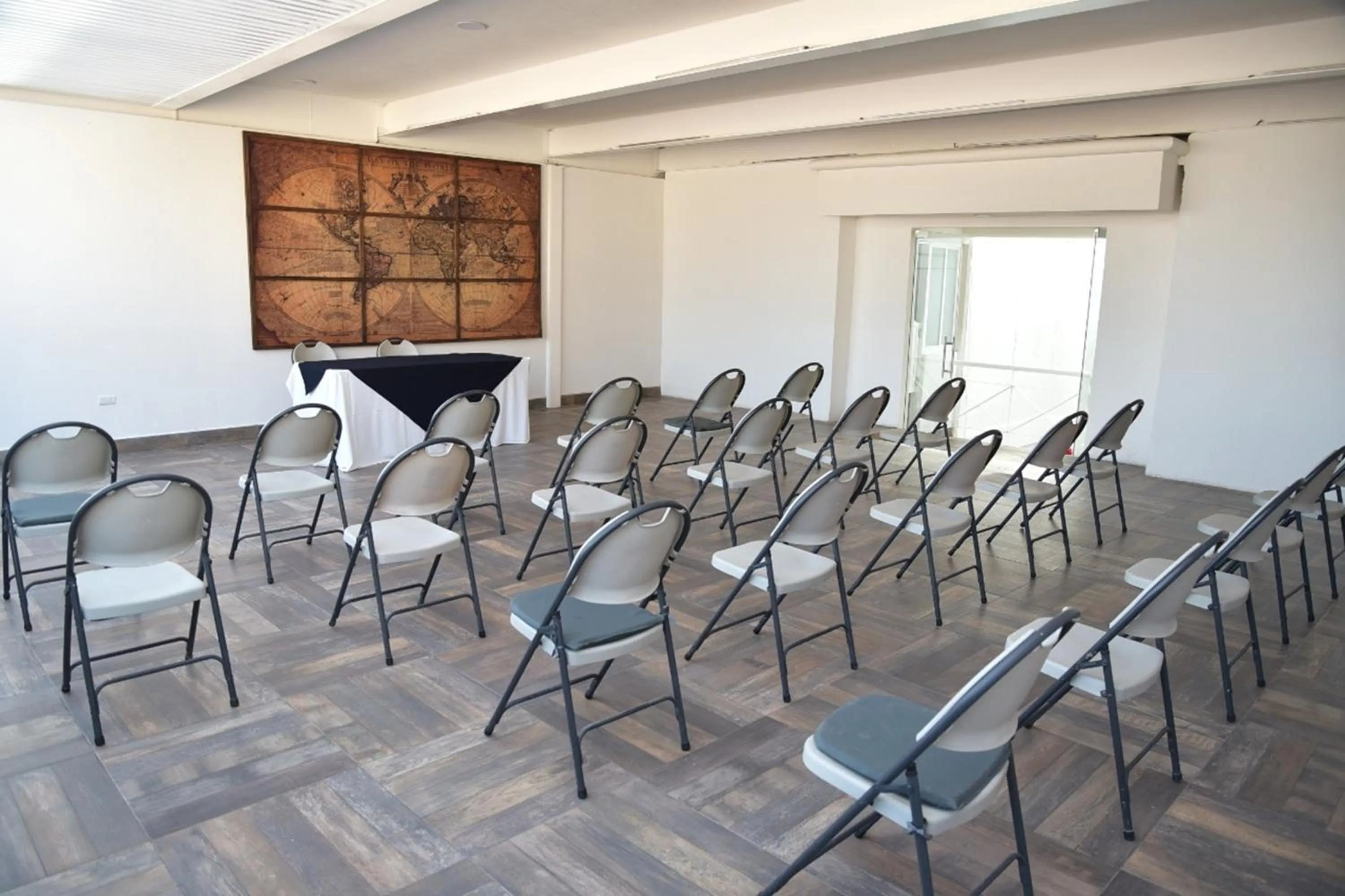 Meeting/conference room in Hotel del Arte y Figura