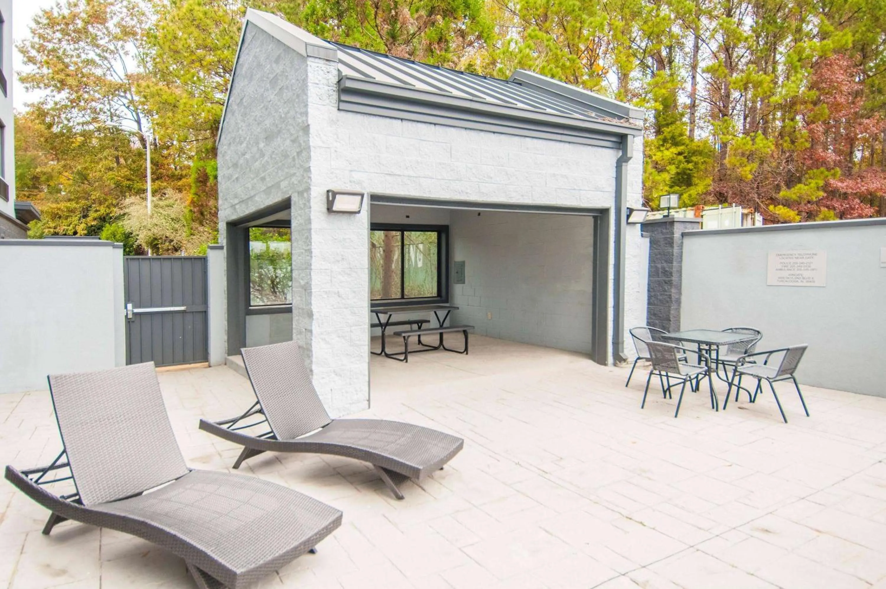 Balcony/Terrace in Wingate by Wyndham Tuscaloosa