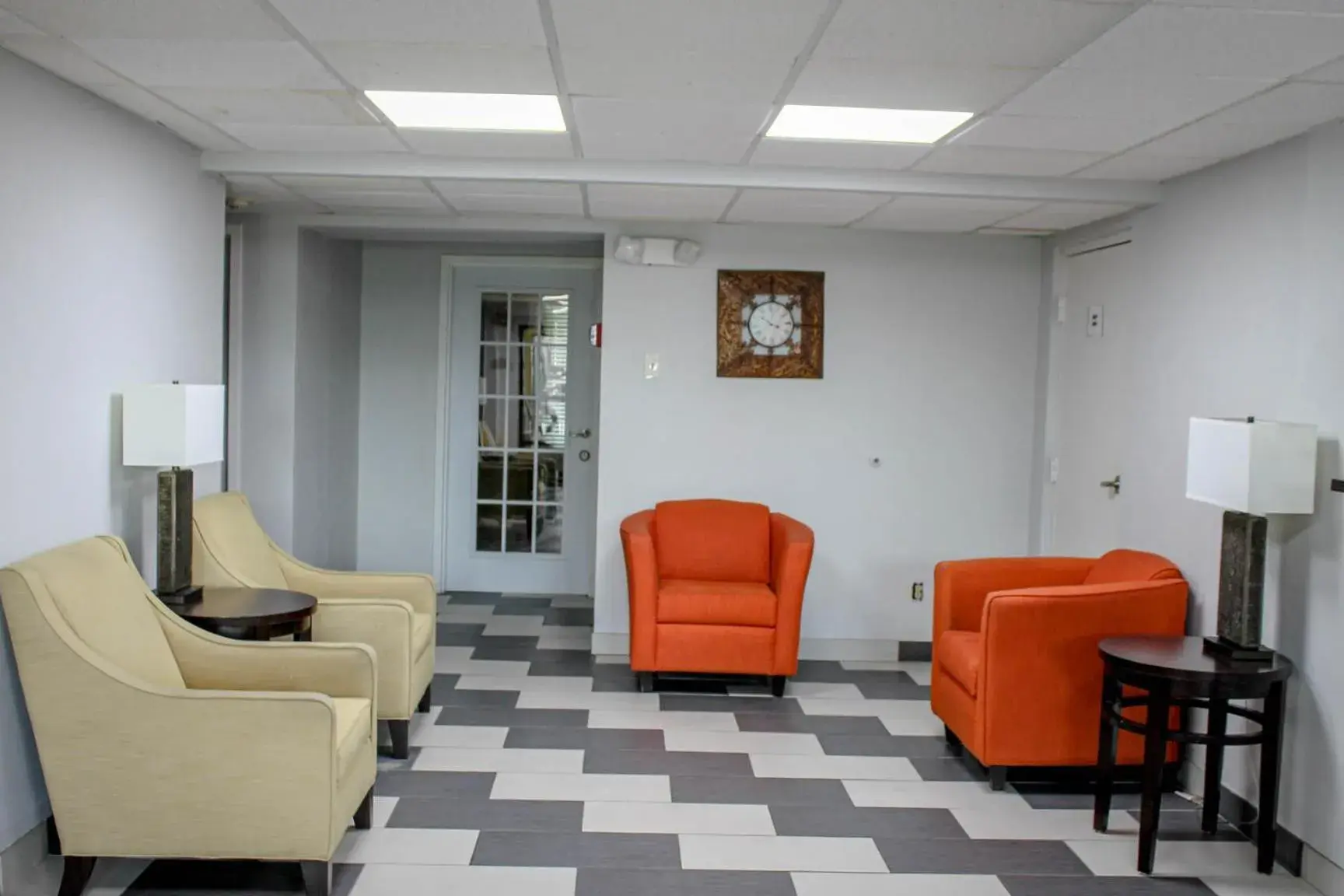 Lobby or reception in Motel 6 Knoxville, Tn - East Lobby or reception in Motel 6 Knoxville, Tn - East