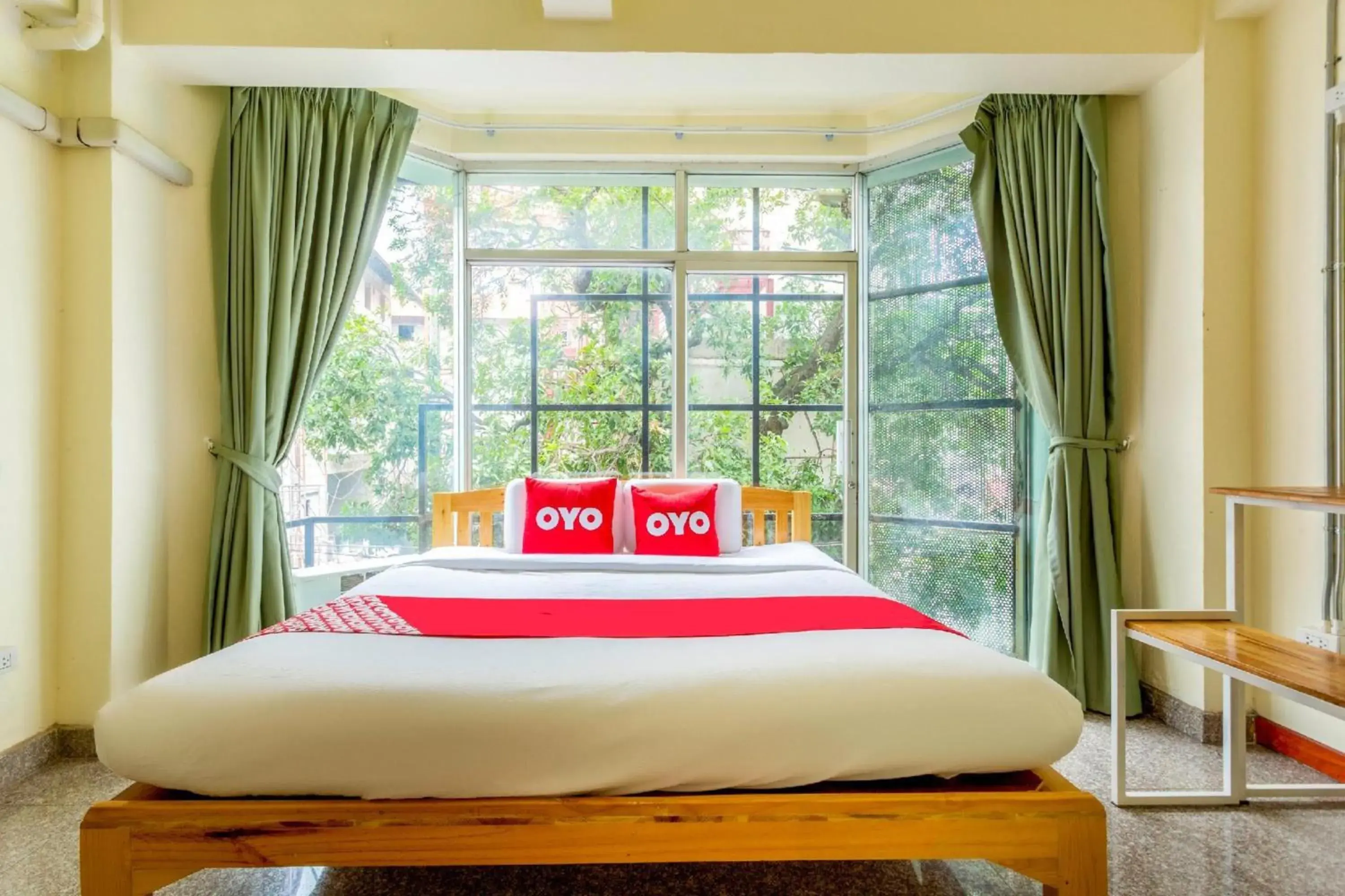 Photo of the whole room, Bed in OYO 928 Leaf Hostel Photo of the whole room, Bed in OYO 928 Leaf Hostel