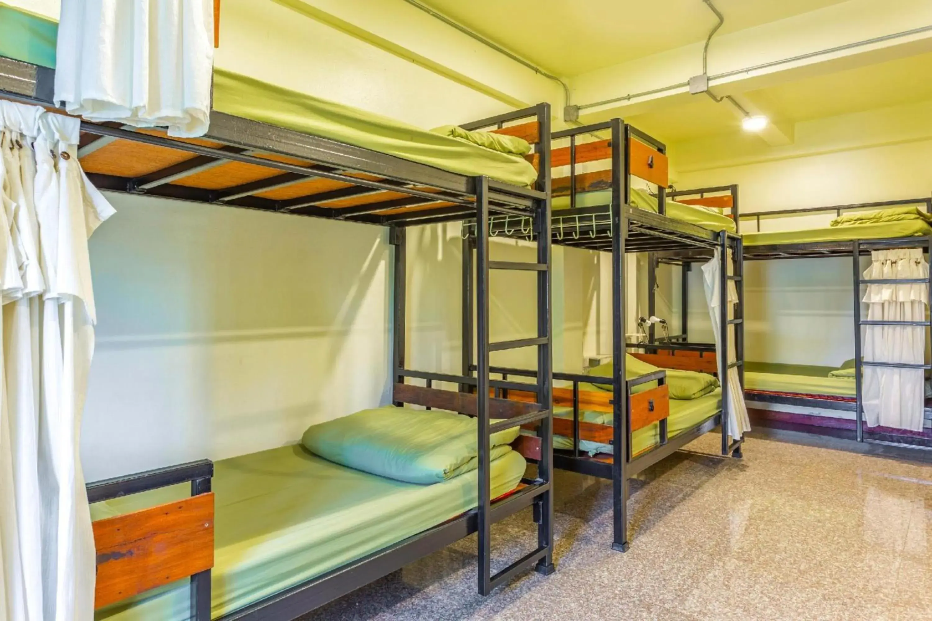 Photo of the whole room, Bed in OYO 928 Leaf Hostel Photo of the whole room, Bed in OYO 928 Leaf Hostel