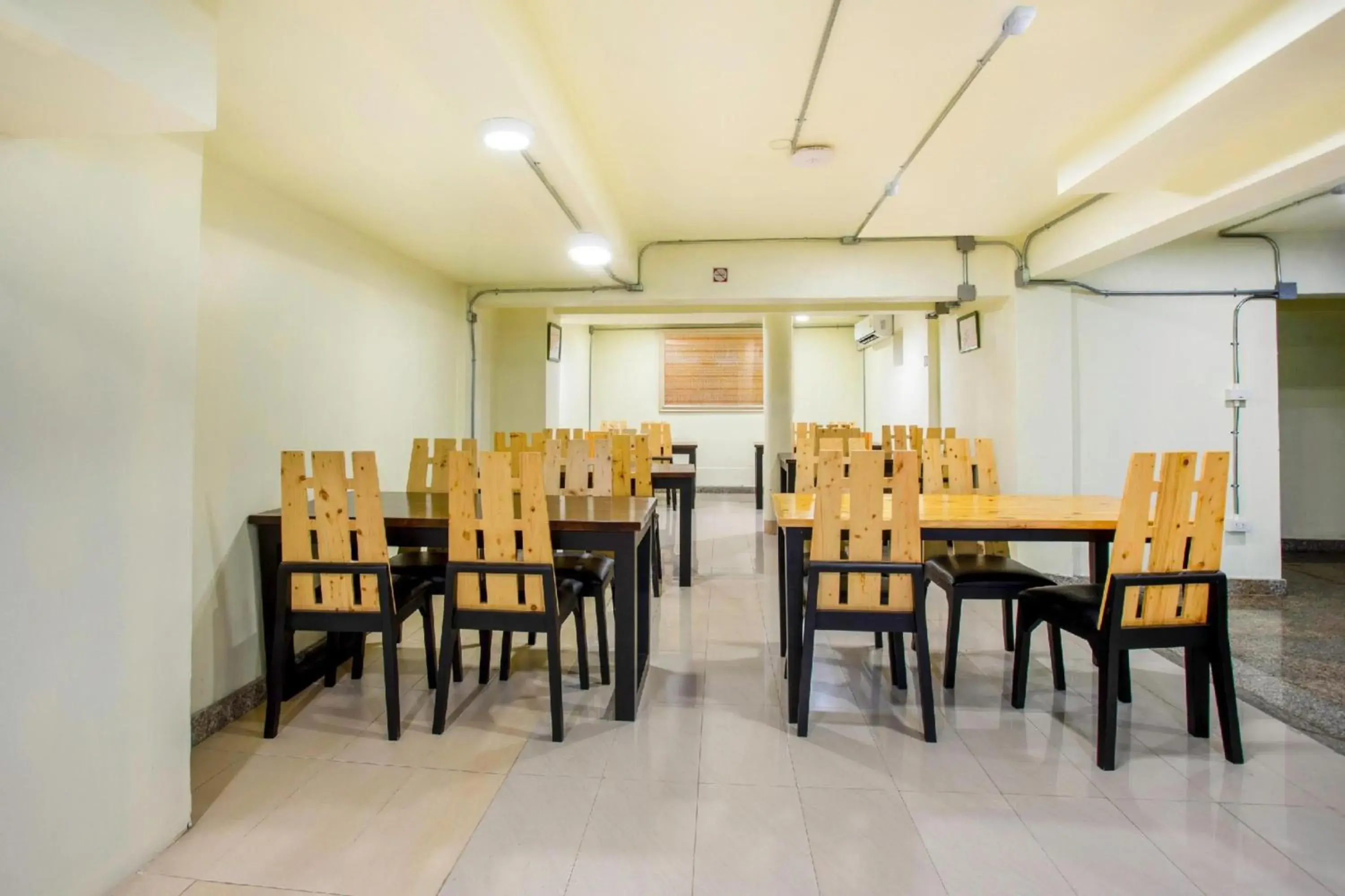 Lobby or reception in OYO 928 Leaf Hostel Lobby or reception in OYO 928 Leaf Hostel