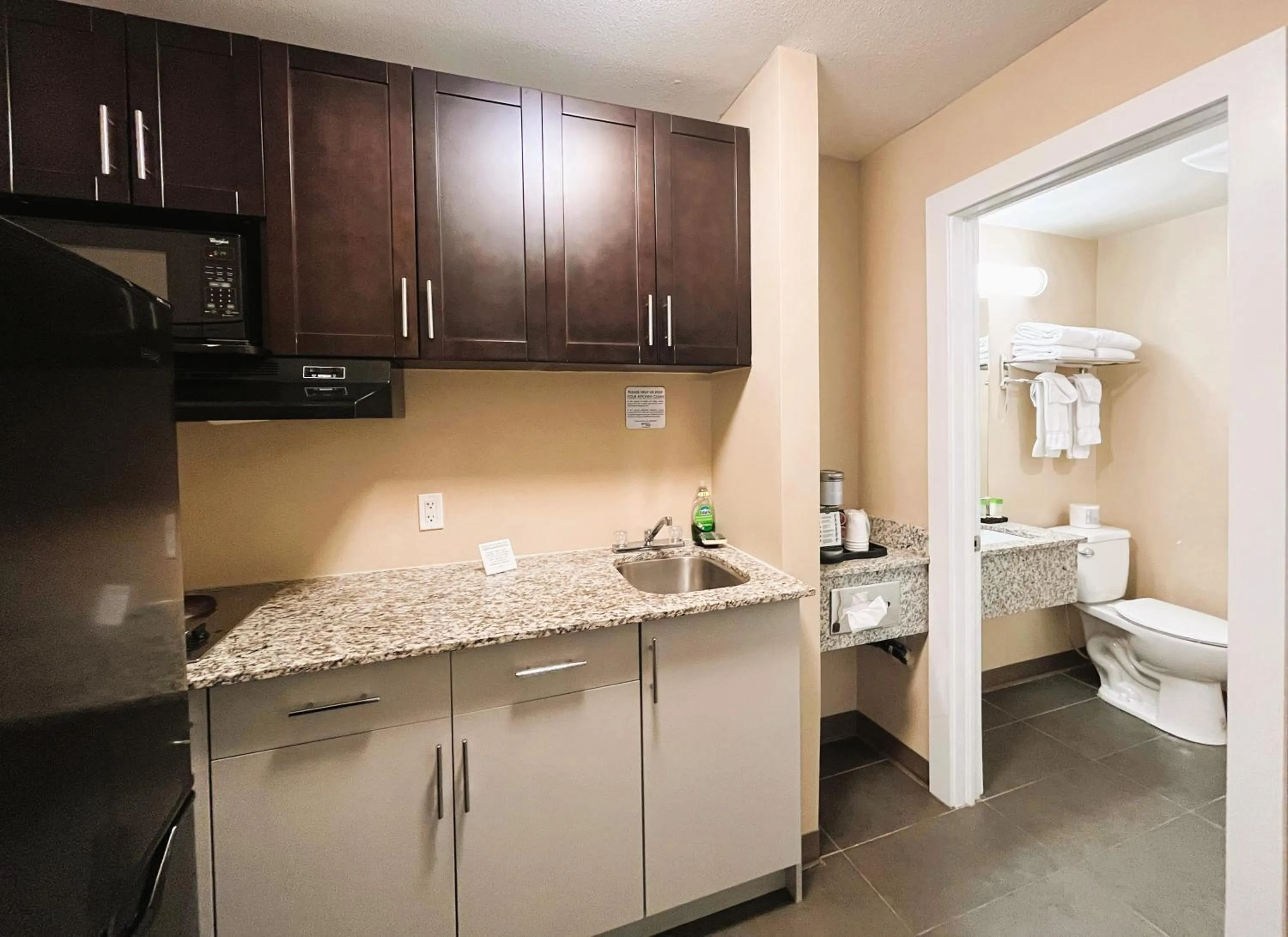 Bathroom in BCMInns - Peace River