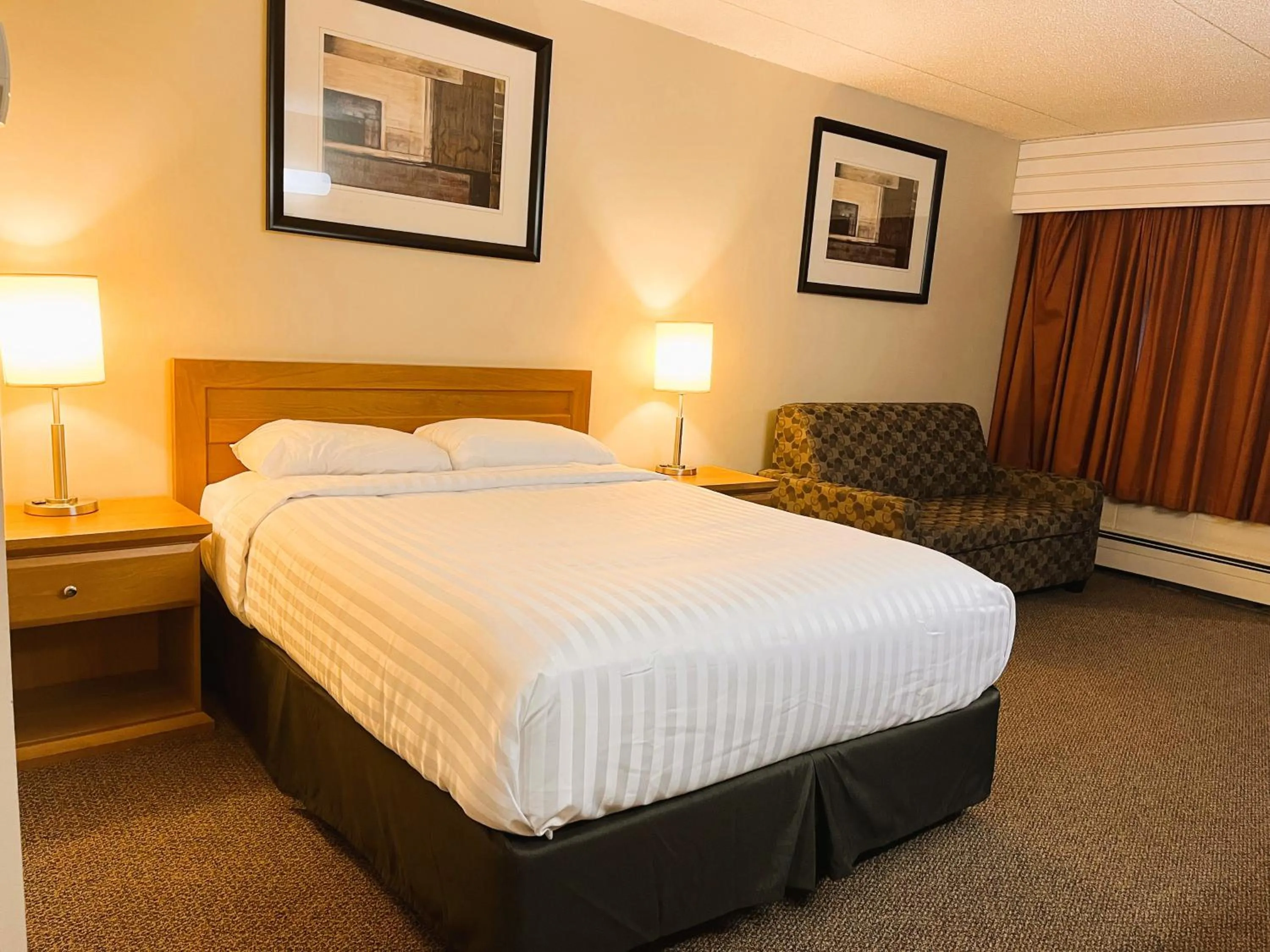 Bed in BCMInns - Peace River