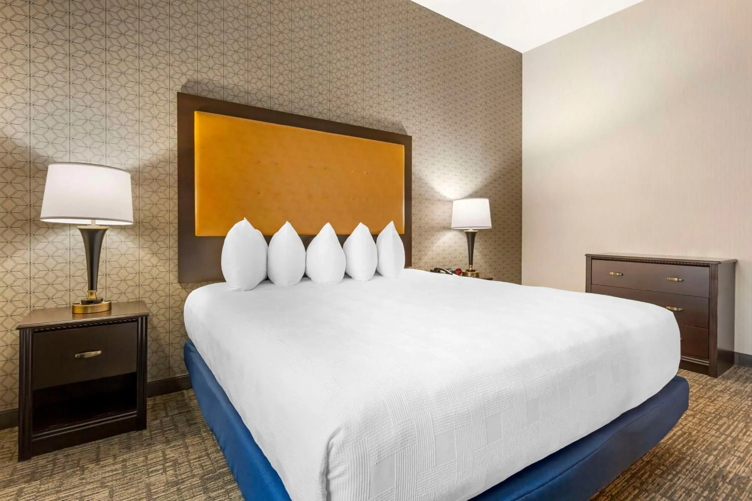 Bedroom, Bed in Best Western Plus Grant Creek Inn Bedroom, Bed in Best Western Plus Grant Creek Inn