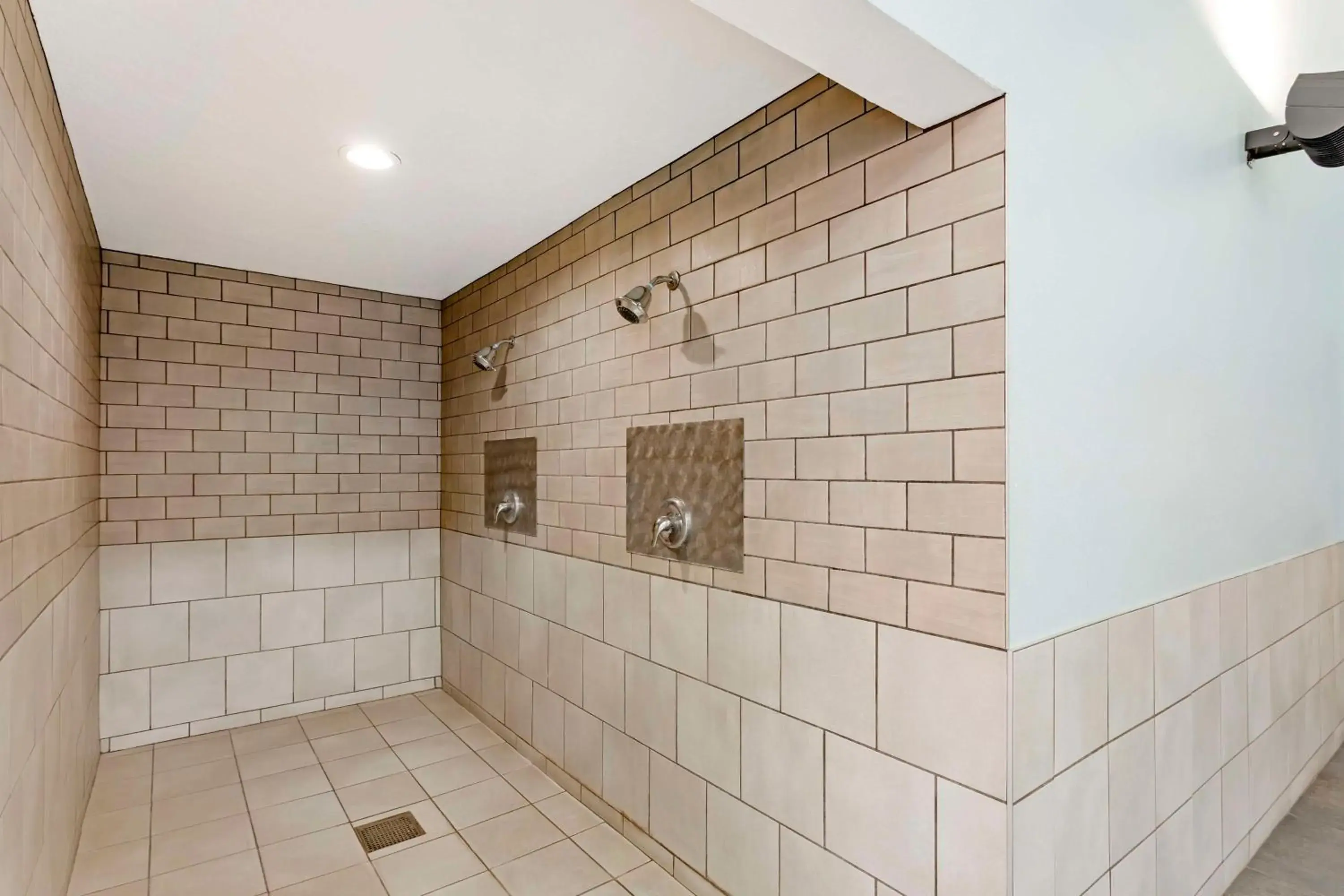 Pool view in Best Western Plus Grant Creek Inn Pool view in Best Western Plus Grant Creek Inn