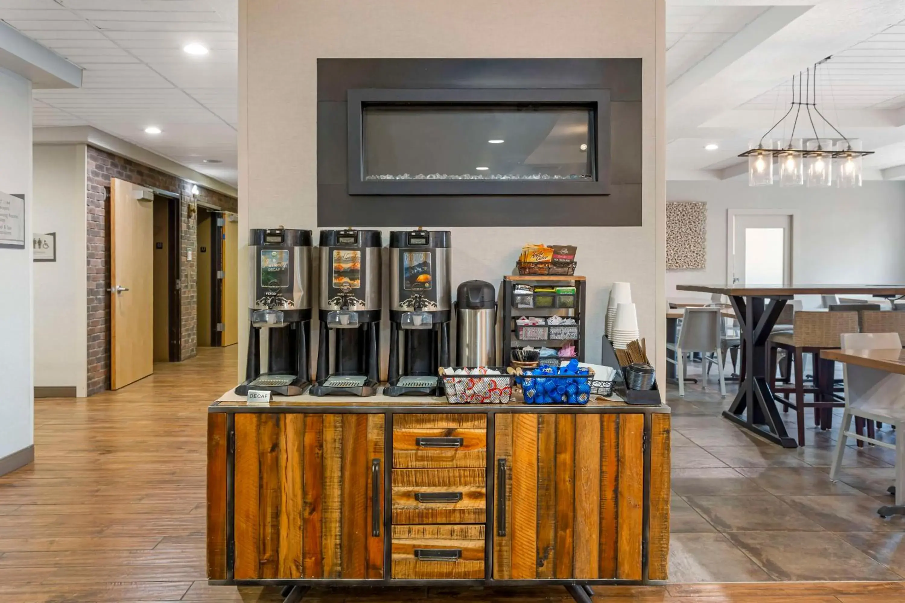 Lobby or reception in Best Western Plus Grant Creek Inn Lobby or reception in Best Western Plus Grant Creek Inn