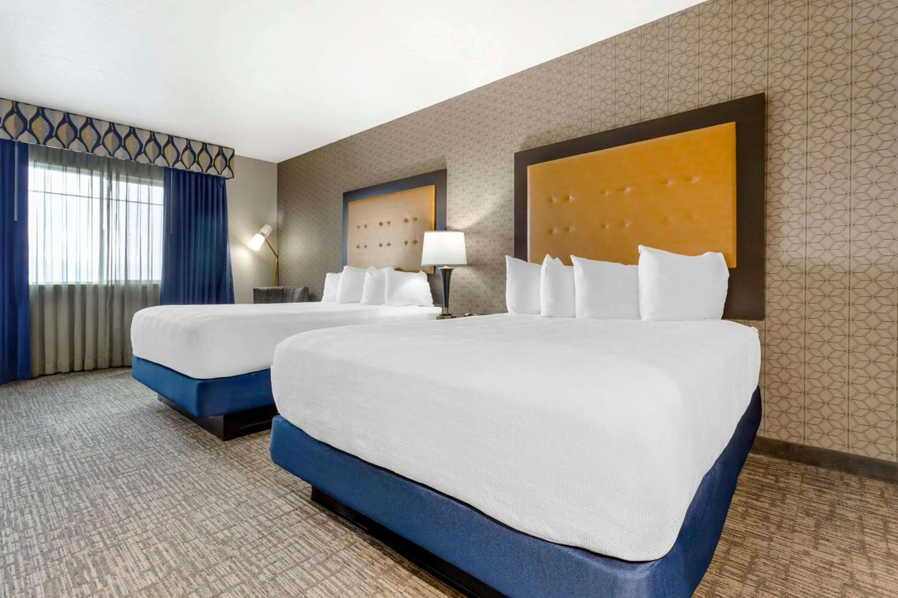 Bedroom, Bed in Best Western Plus Grant Creek Inn