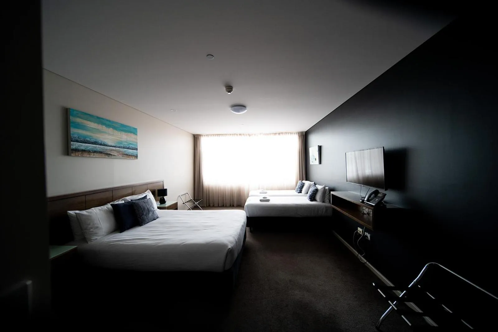 Photo of the whole room, Bed in Sfera's Park Suites & Convention Centre