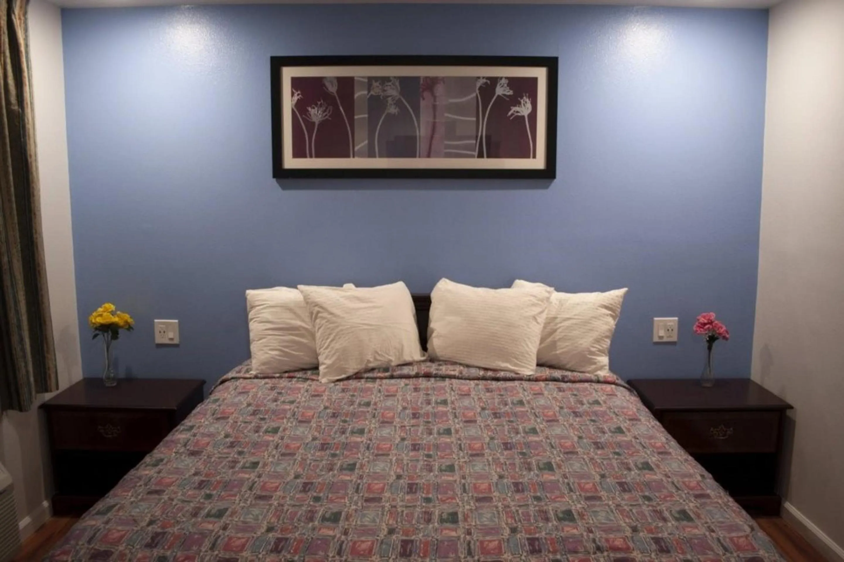 Bedroom, Bed in Premier Inn & Suites -Listing Partner