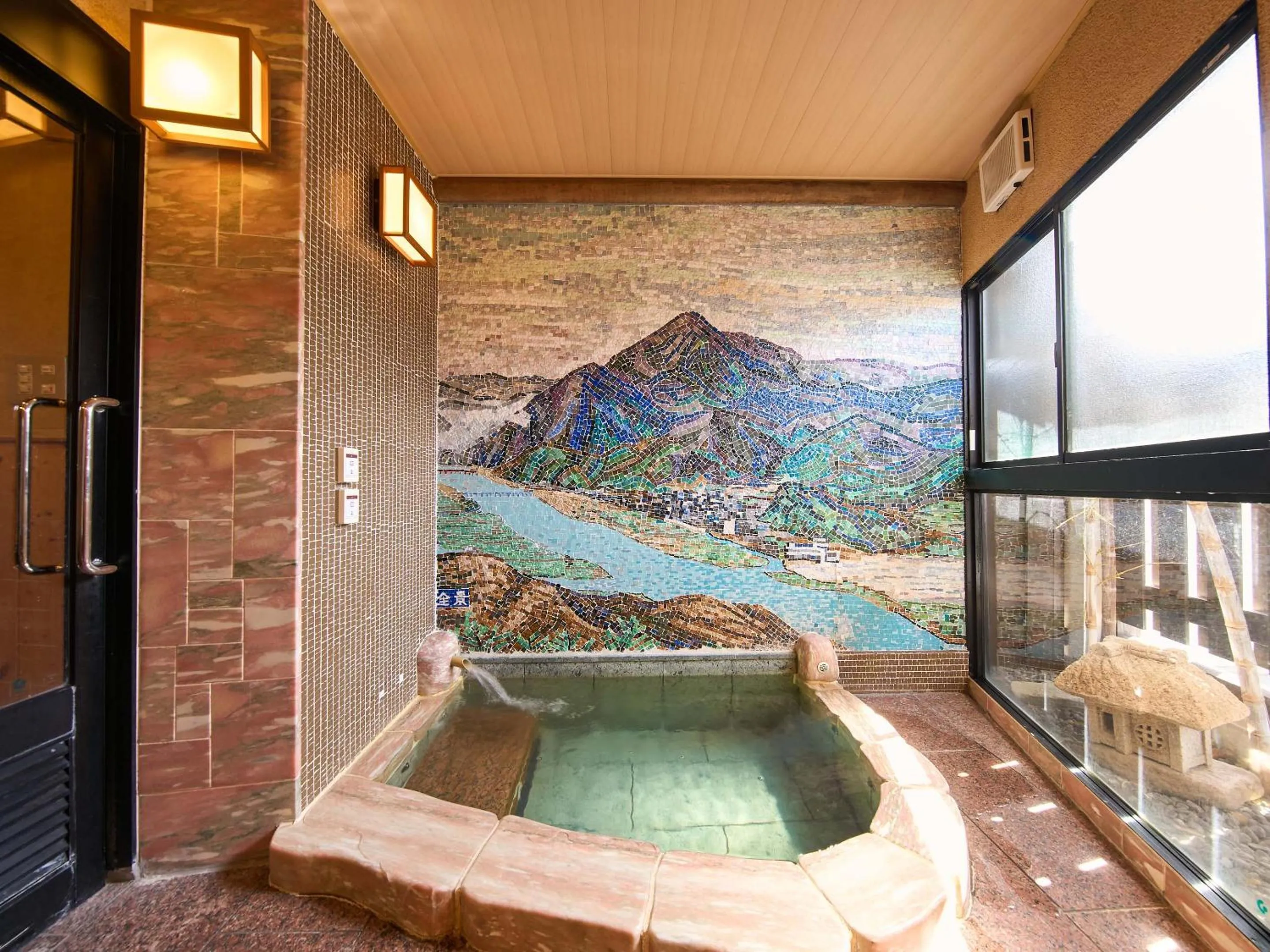 Hot Spring Bath in Sinonomesou Kinosaki Onsen