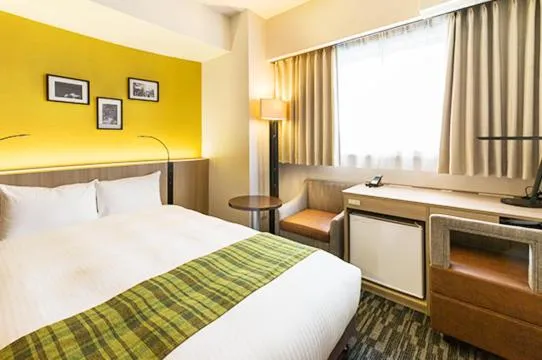 Photo of the whole room, Bed in Smile Hotel Tokyo Asagaya