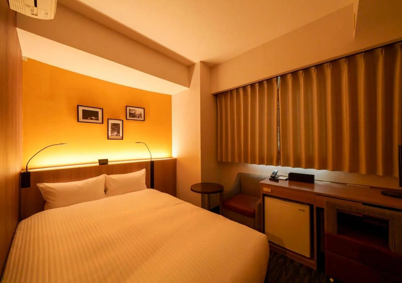 Bedroom, Bed in Smile Hotel Tokyo Asagaya