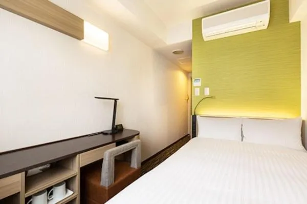 Photo of the whole room, Bed in Smile Hotel Tokyo Asagaya