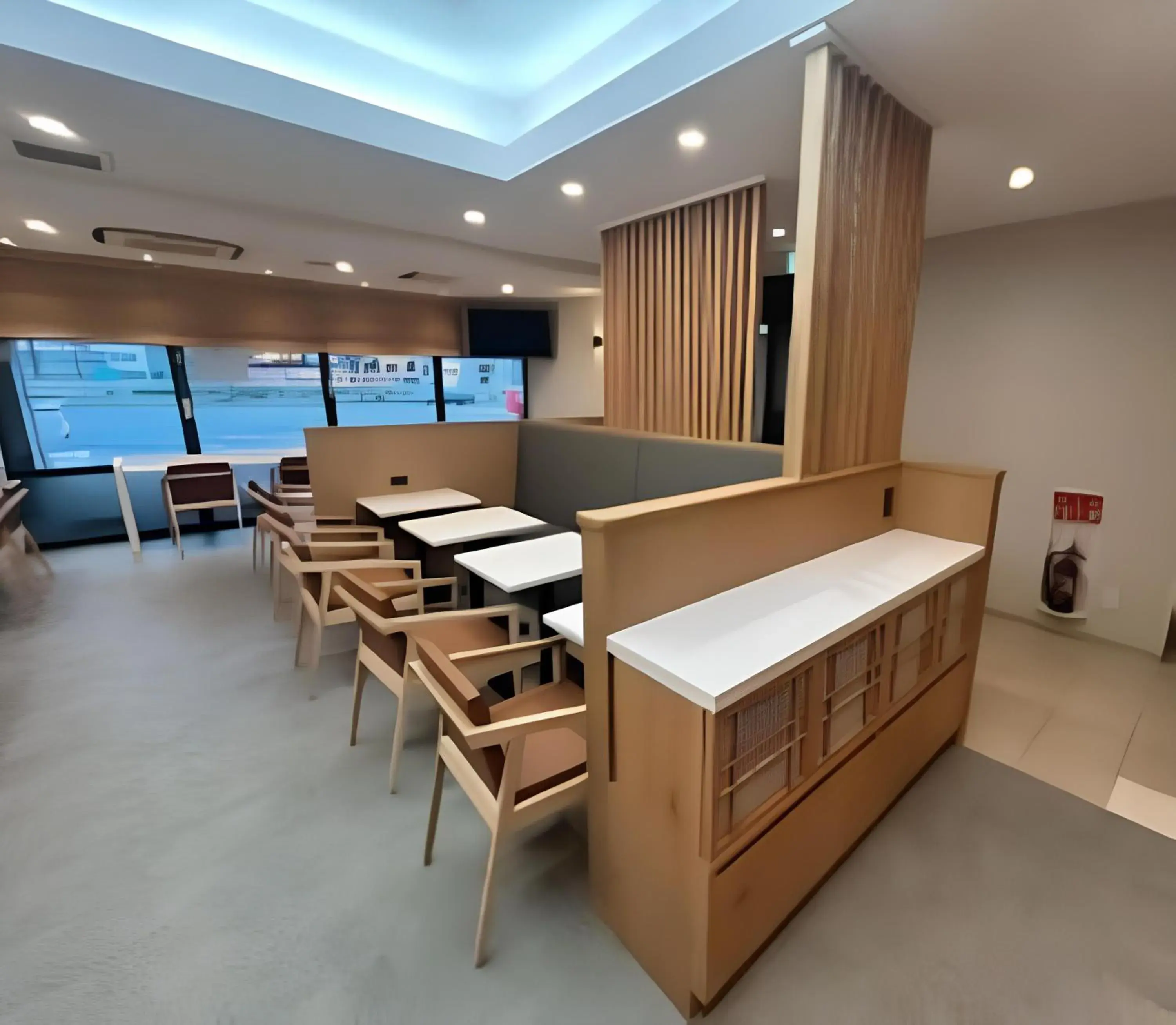 Restaurant/places to eat in Smile Hotel Namba Restaurant/places to eat in Smile Hotel Namba