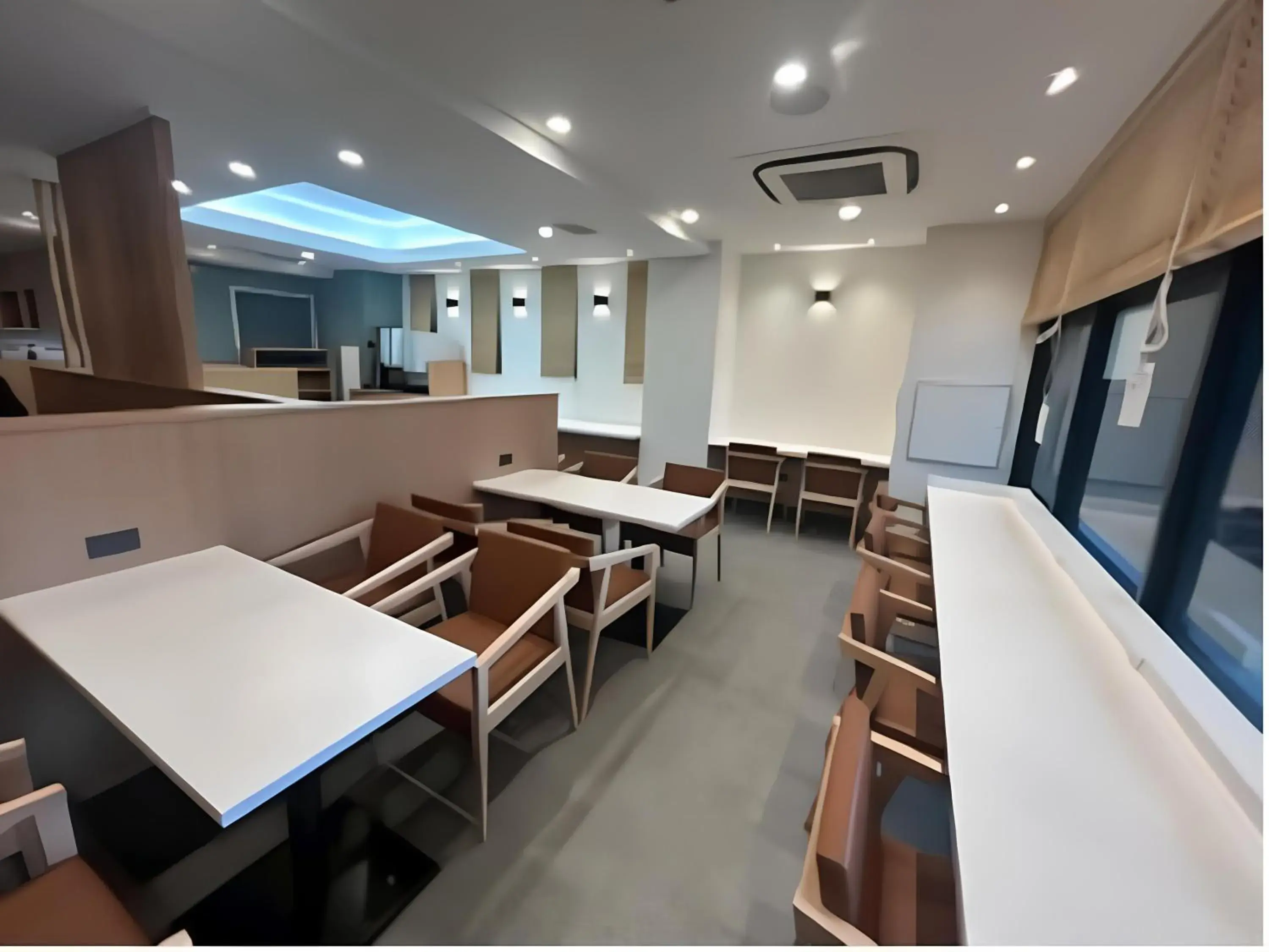 Restaurant/places to eat in Smile Hotel Namba Restaurant/places to eat in Smile Hotel Namba
