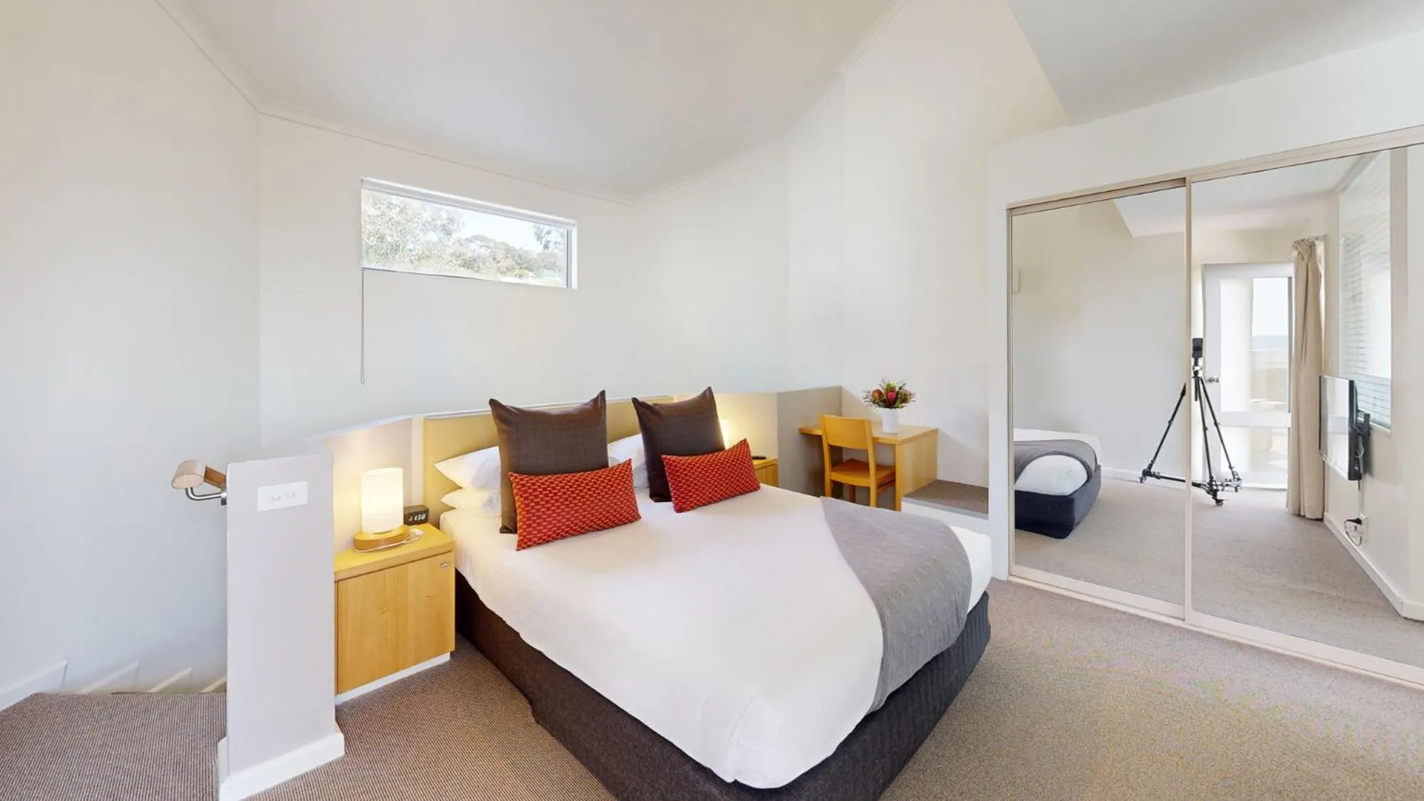 Bedroom, Bed in Cumberland Lorne Resort