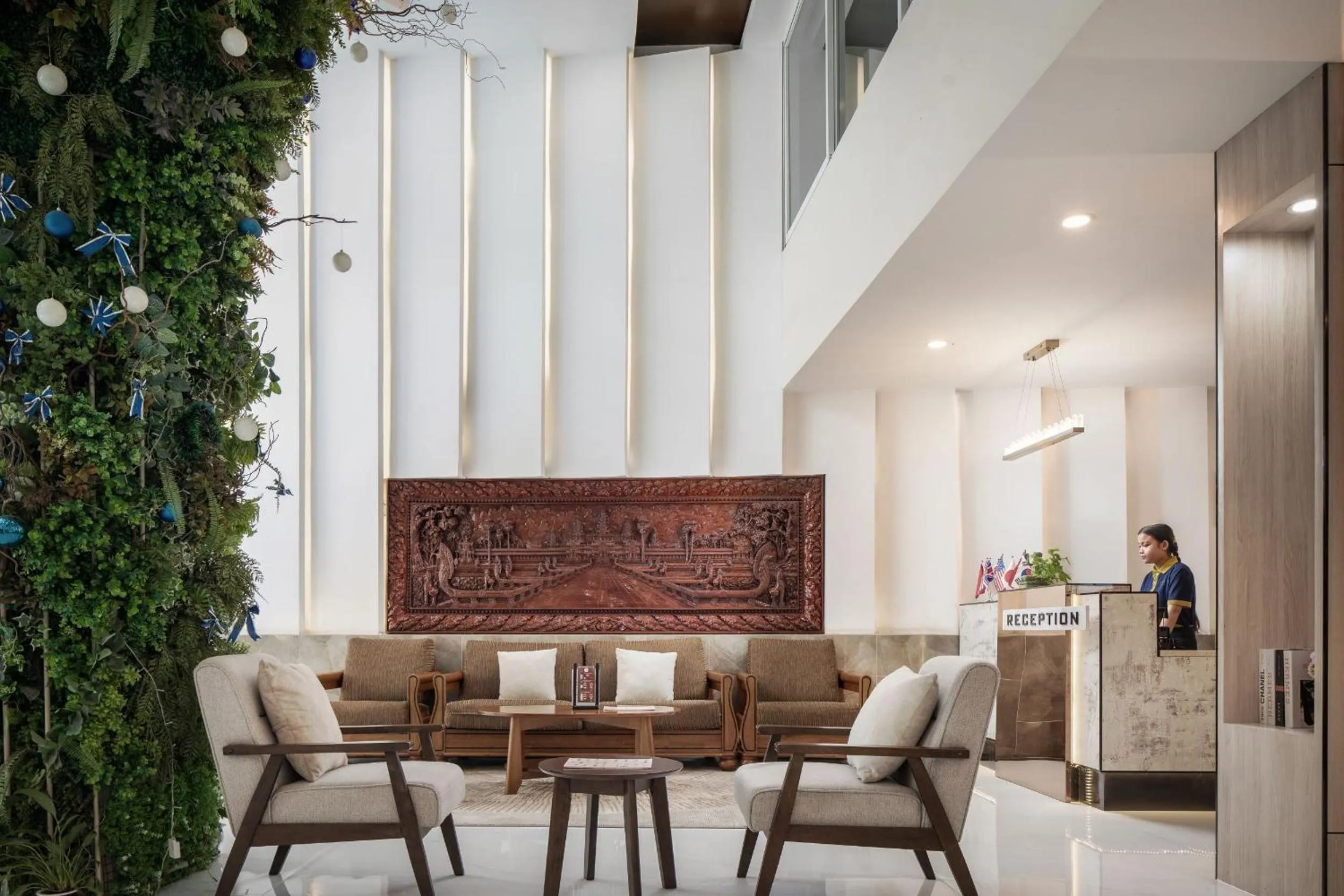 Seating area in Joli Hotel