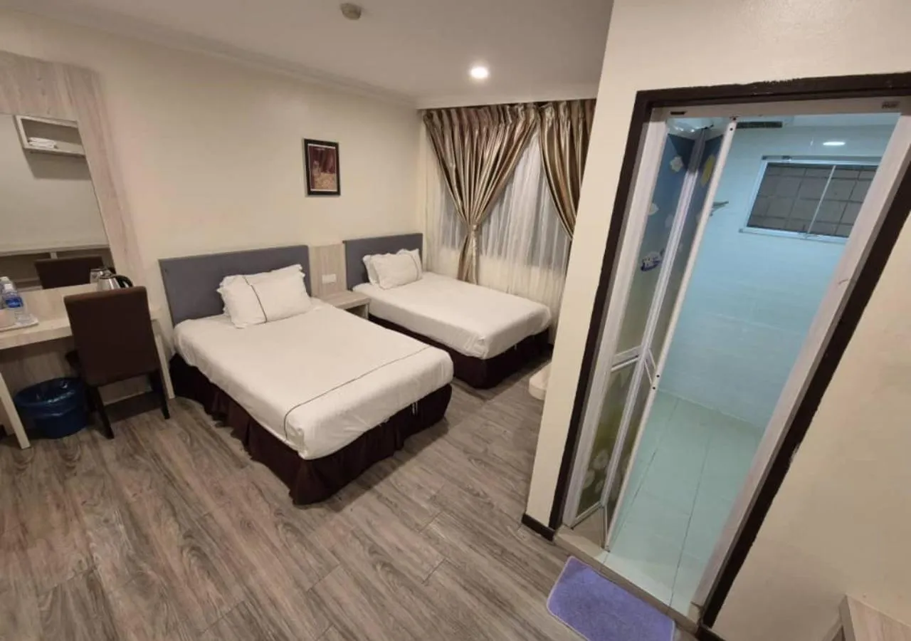 Floor plan, Bed in Angsoka Hotel