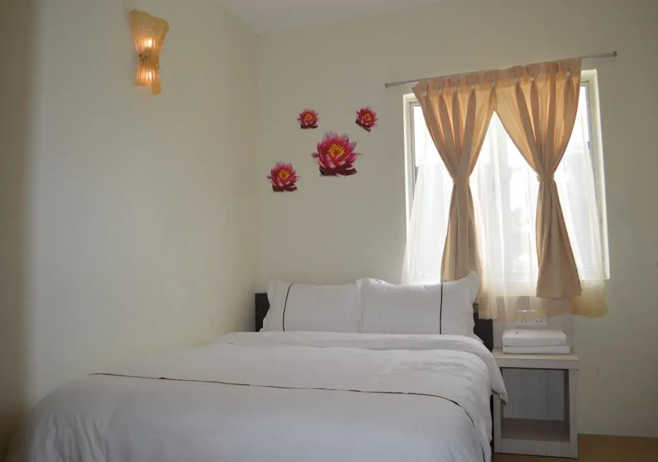 Bed in Angsoka Hotel Bed in Angsoka Hotel