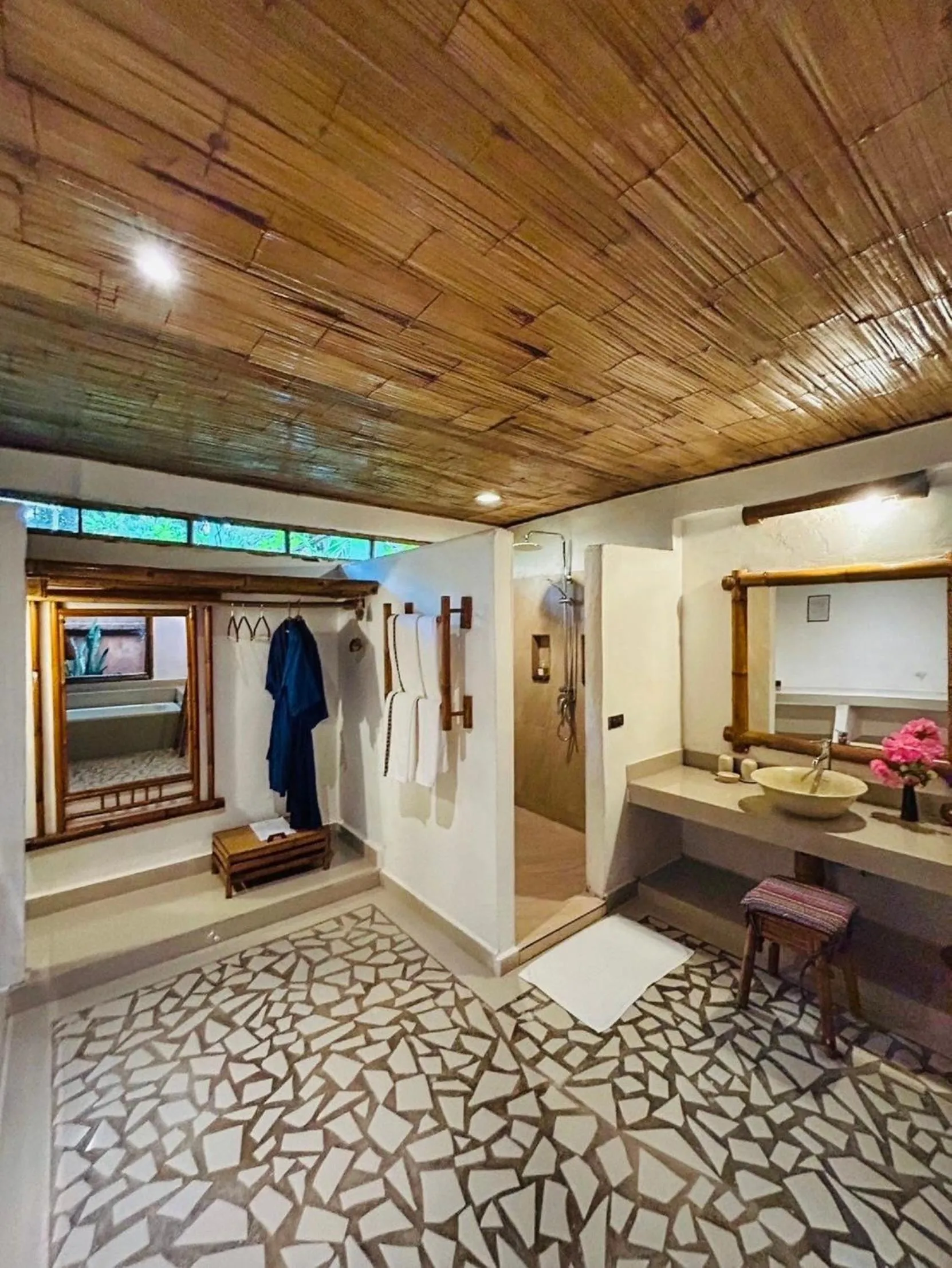 Bathroom in Phu Chaisai Chiang Rai Mountain Resort